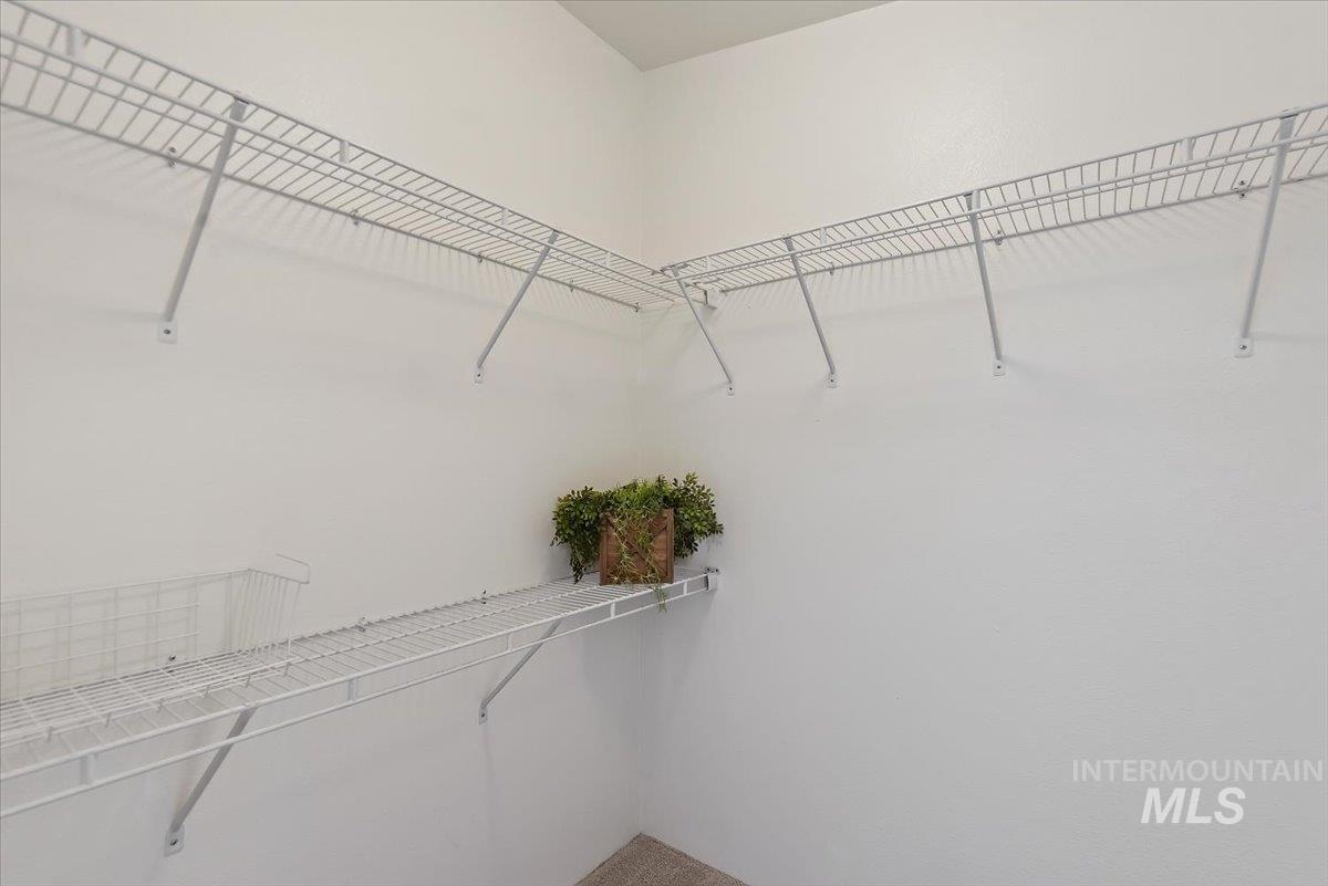 700 E Fairview, Meridian, Idaho 83642, 2 Bedrooms, 2 Bathrooms, Residential For Sale, Price $99,900,MLS 98997162