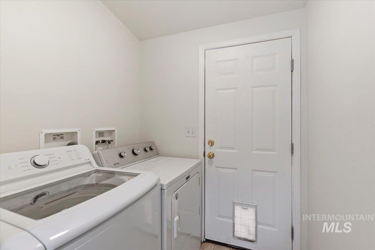 700 E Fairview, Meridian, Idaho 83642, 2 Bedrooms, 2 Bathrooms, Residential For Sale, Price $99,900,MLS 98997162