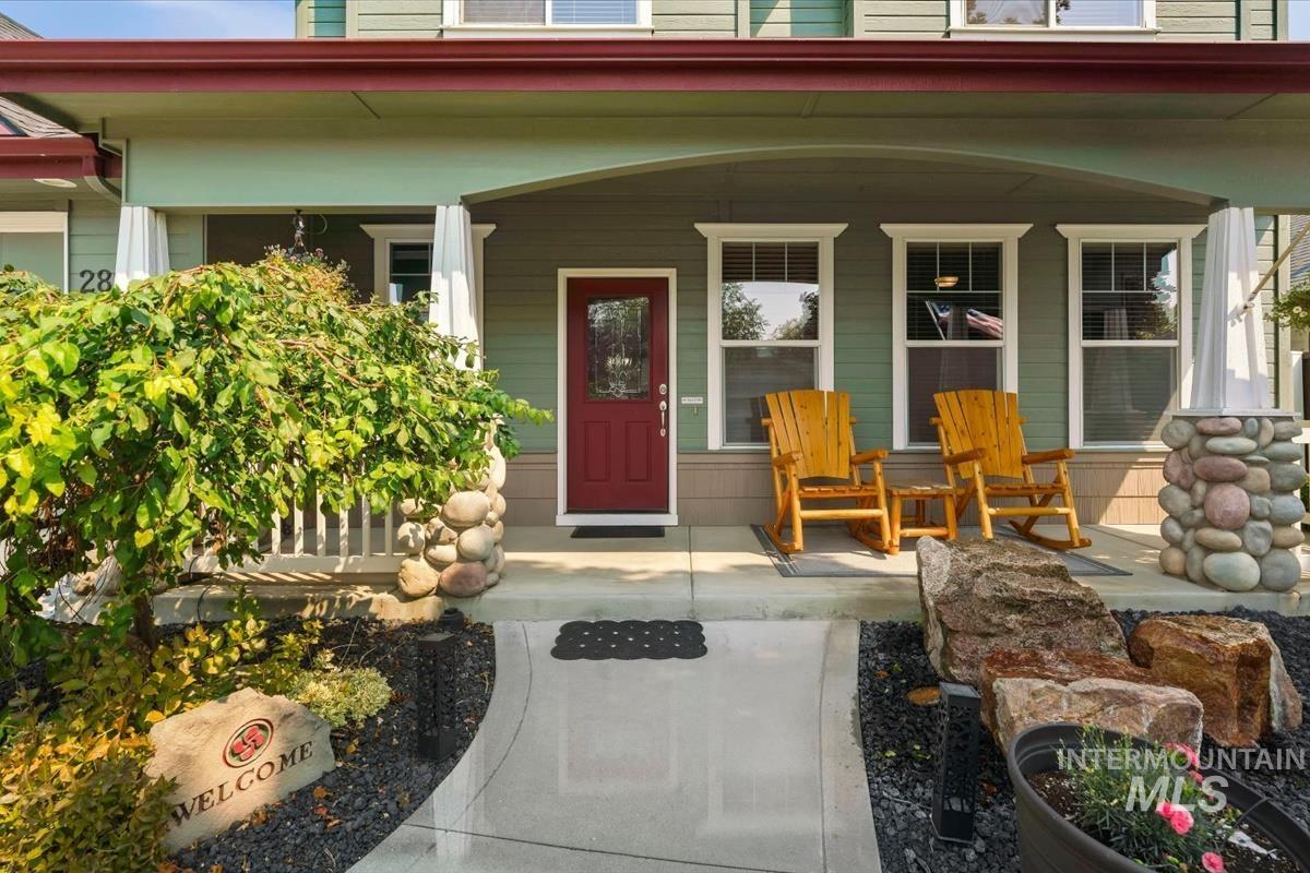 2882 S Groom Way, Meridian, Idaho 83642, 4 Bedrooms, 2.5 Bathrooms, Residential For Sale, Price $580,000,MLS 98997164