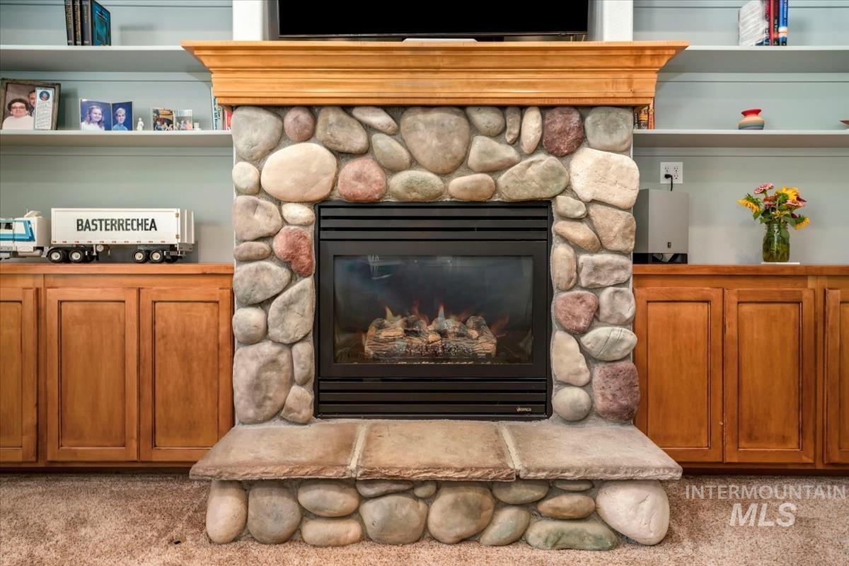 2882 S Groom Way, Meridian, Idaho 83642, 4 Bedrooms, 2.5 Bathrooms, Residential For Sale, Price $580,000,MLS 98997164
