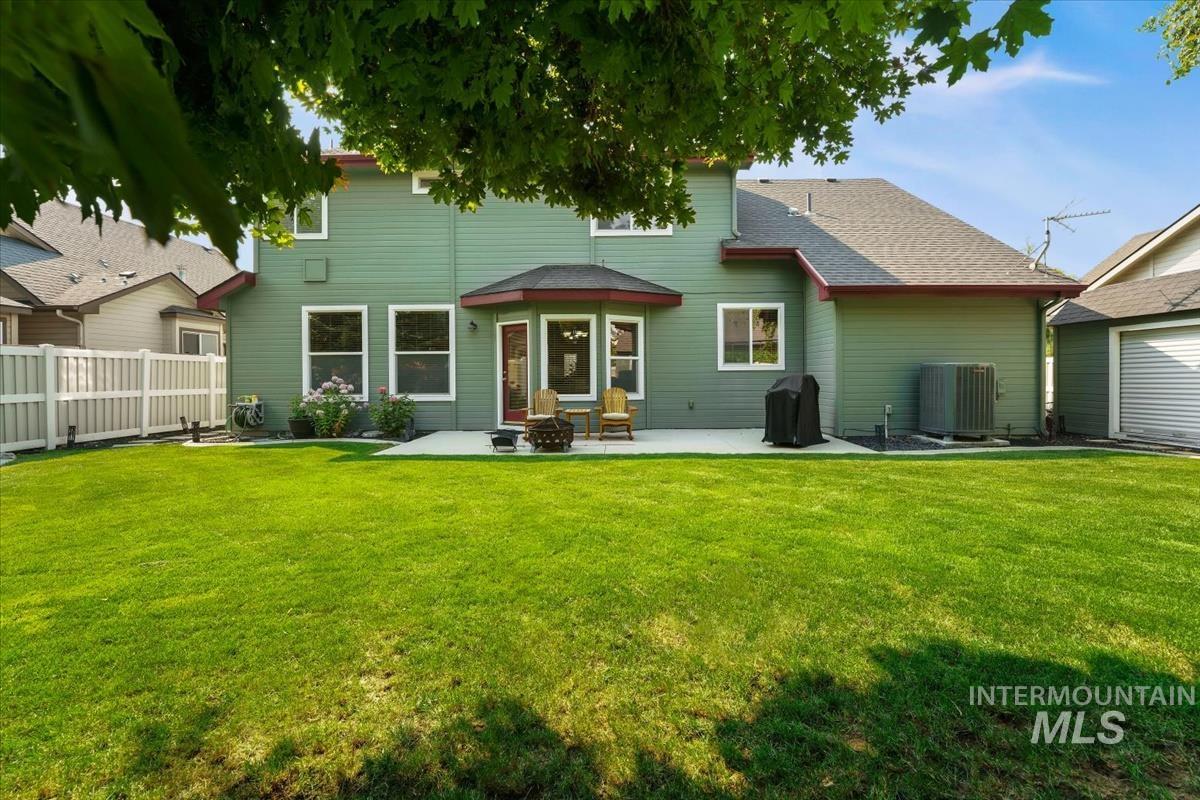 2882 S Groom Way, Meridian, Idaho 83642, 4 Bedrooms, 2.5 Bathrooms, Residential For Sale, Price $580,000,MLS 98997164