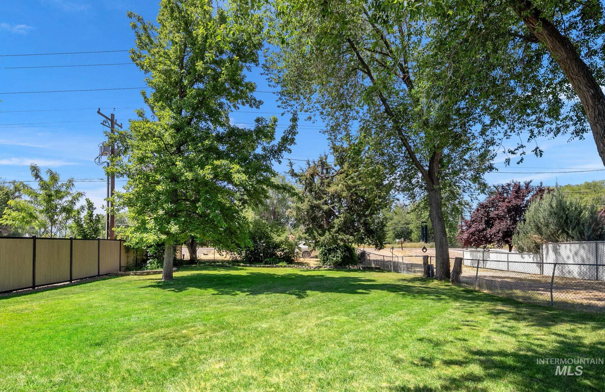2152 E State Street, Eagle, Idaho 83616, Business/Commercial For Sale, Price $975,000,MLS 98997165