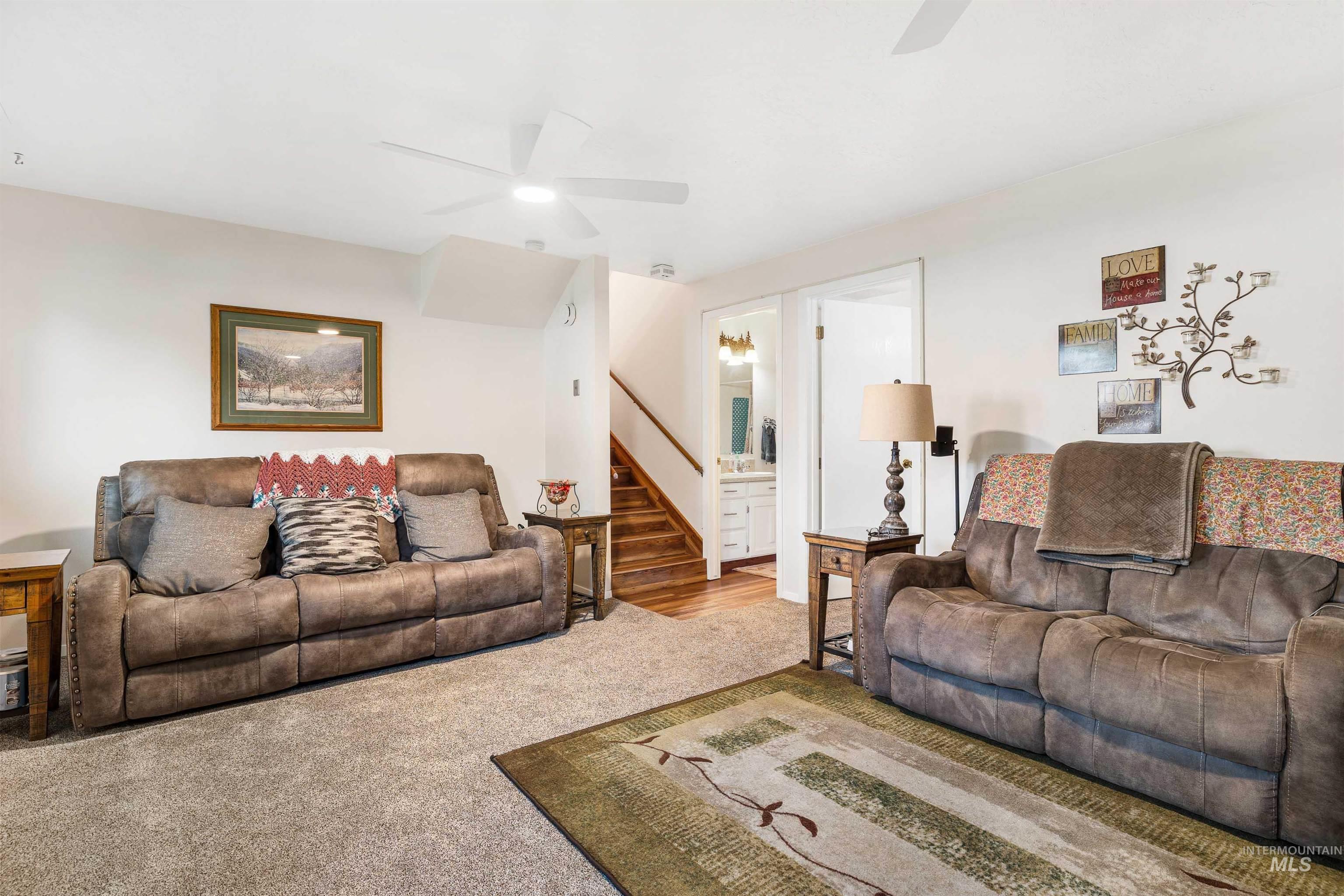 2271 Sherwood Dr., Twin Falls, Idaho 83301, 3 Bedrooms, 3 Bathrooms, Residential For Sale, Price $429,900,MLS 98997166