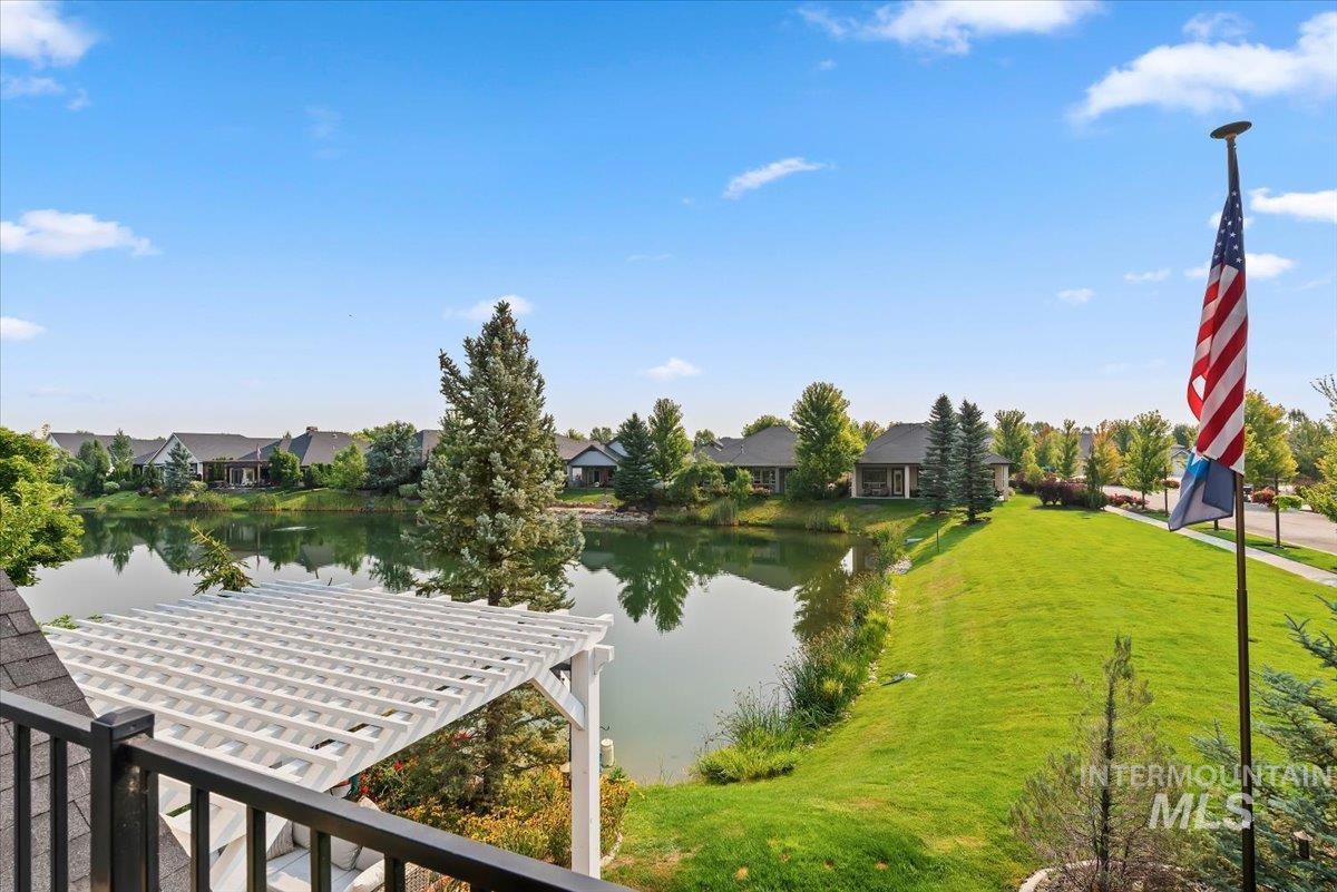 1356 N Willowick Ave, Eagle, Idaho 83616, 3 Bedrooms, 3 Bathrooms, Residential For Sale, Price $819,000, 98997168