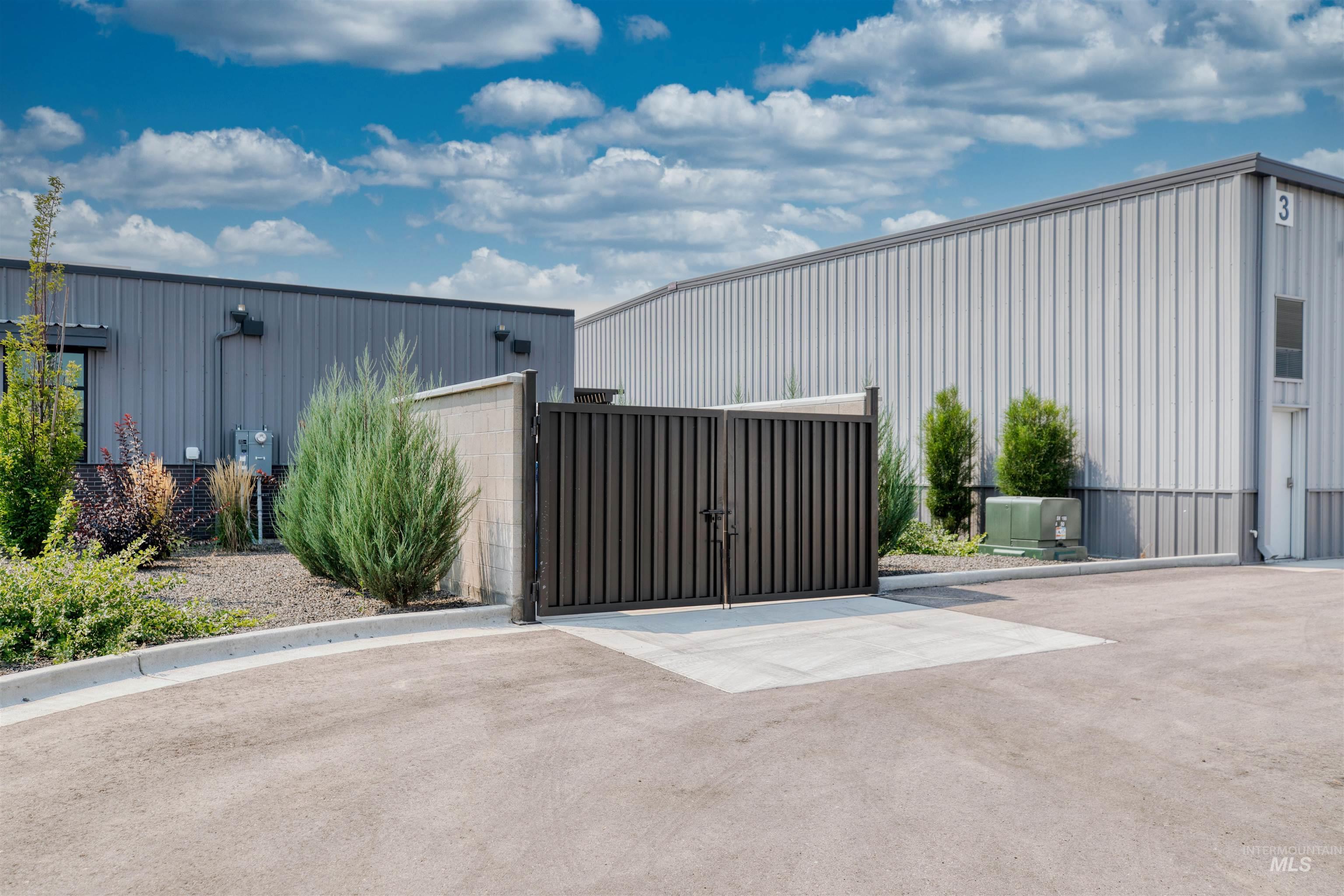 2007 S Saturn Way, Boise, Idaho 83709, Business/Commercial For Sale, Price $245,000, 98997169