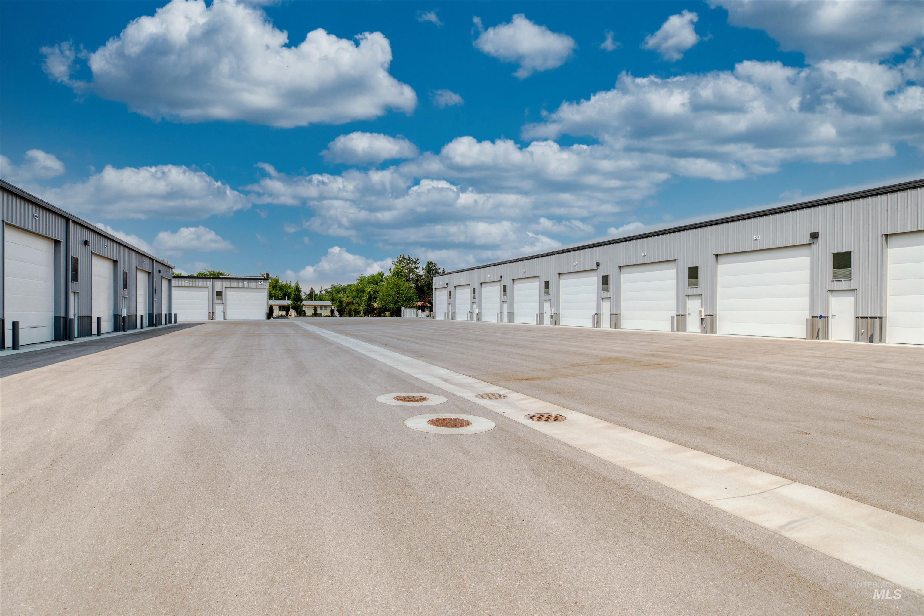 2007 S Saturn Way, Boise, Idaho 83709, Business/Commercial For Sale, Price $245,000, 98997169