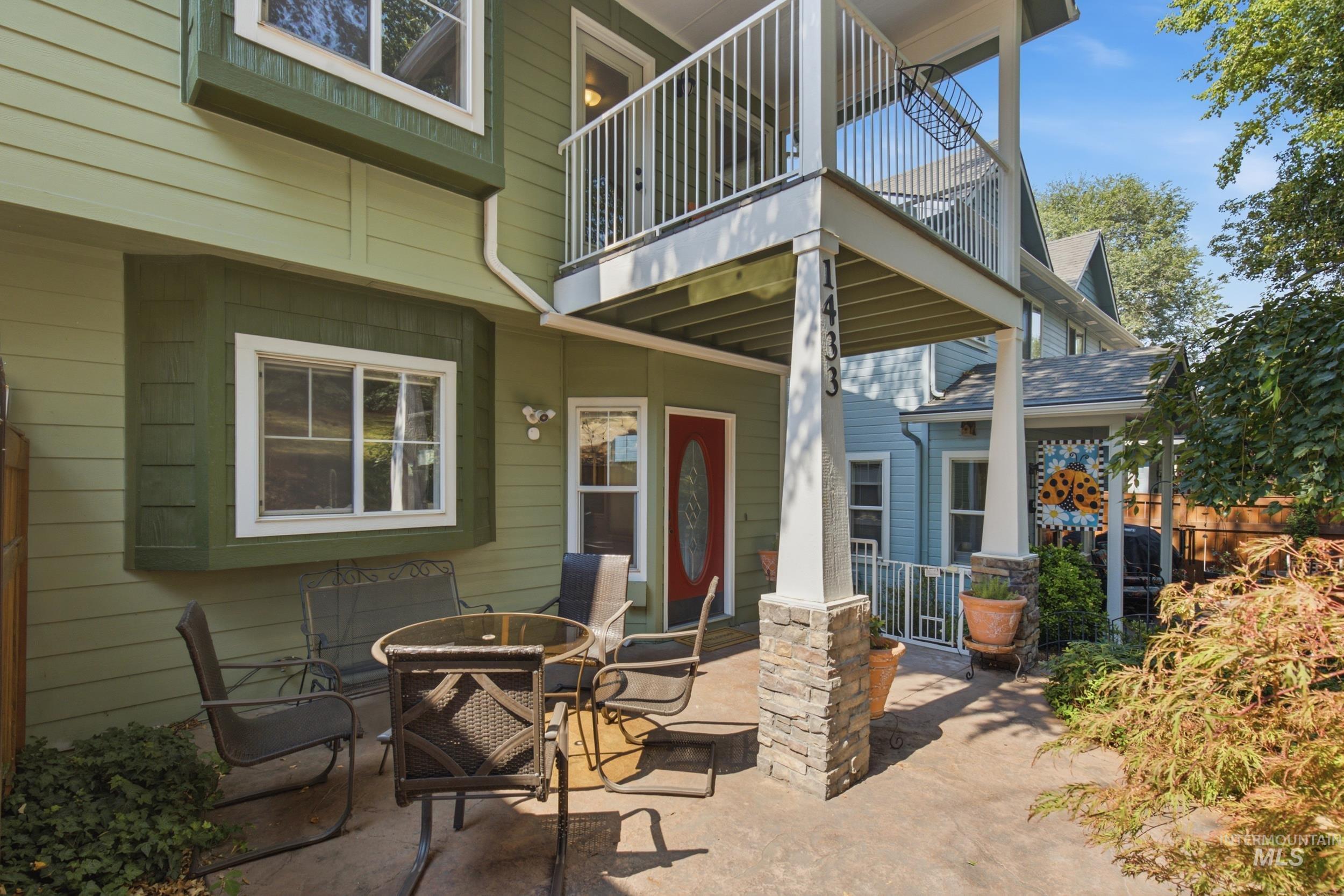 1433 E Hays St., Boise, Idaho 83712, 4 Bedrooms, 2.5 Bathrooms, Residential For Sale, Price $750,000,MLS 98997173