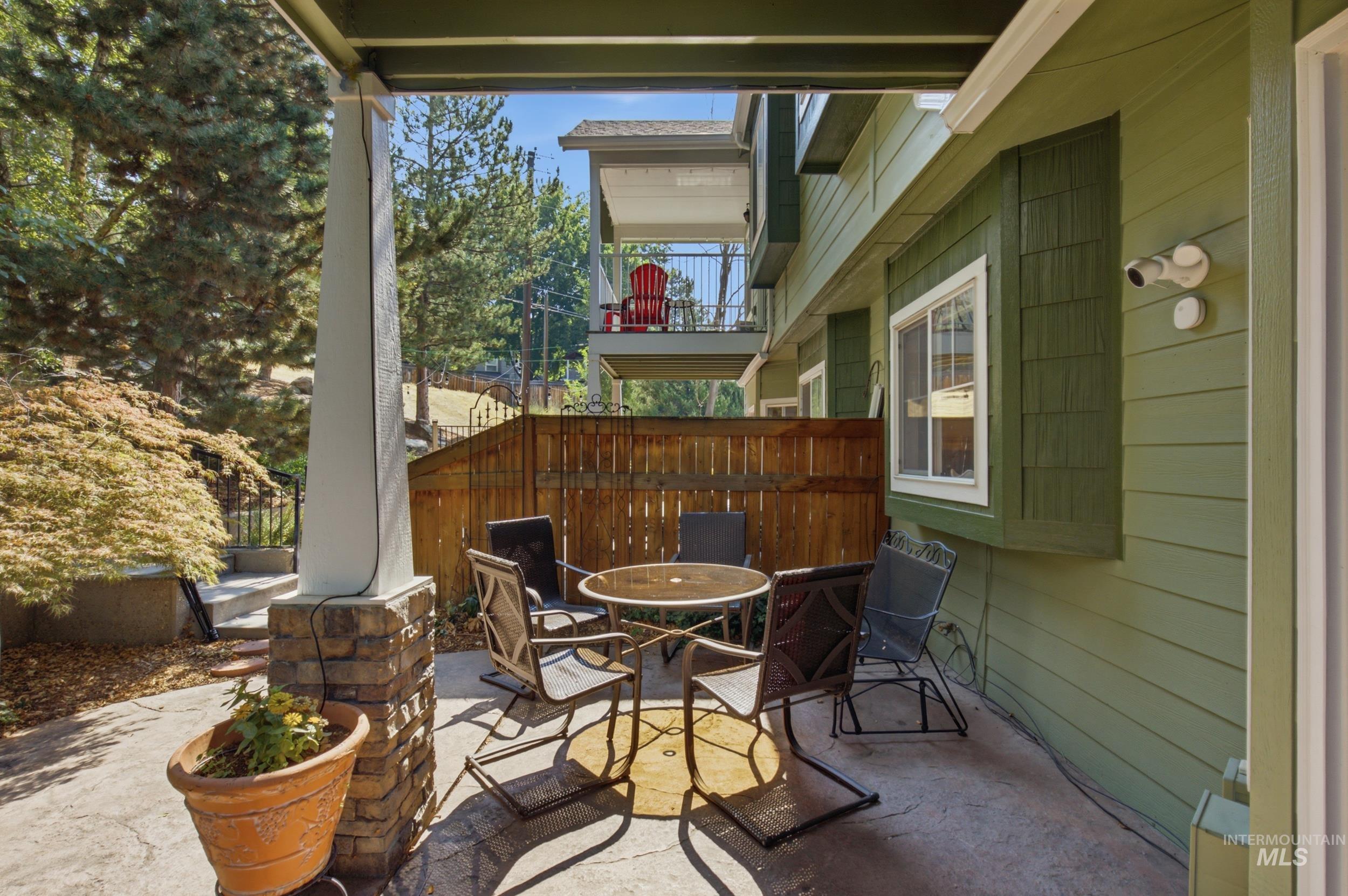 1433 E Hays St., Boise, Idaho 83712, 4 Bedrooms, 2.5 Bathrooms, Residential For Sale, Price $750,000,MLS 98997173