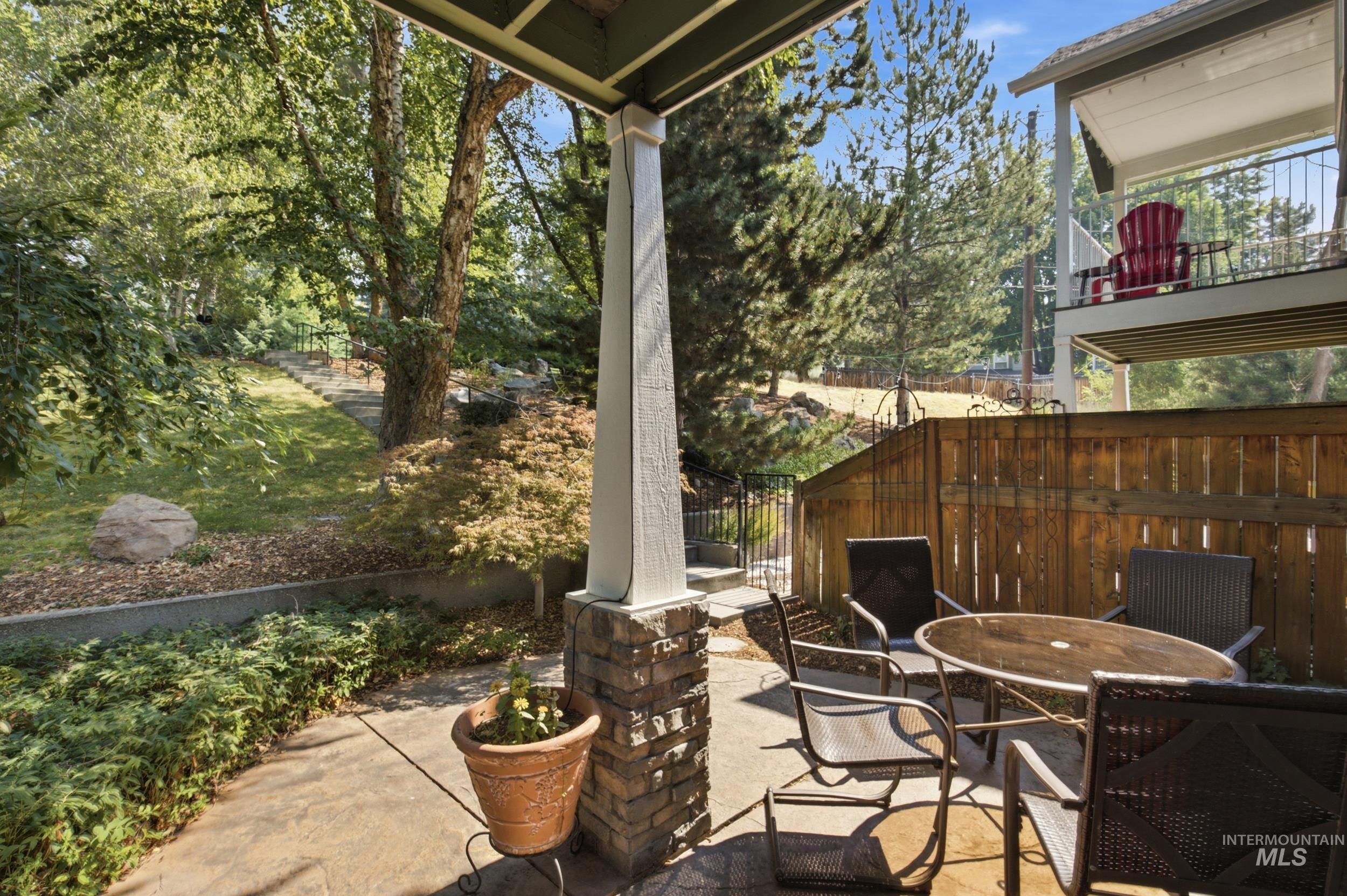 1433 E Hays St., Boise, Idaho 83712, 4 Bedrooms, 2.5 Bathrooms, Residential For Sale, Price $750,000,MLS 98997173
