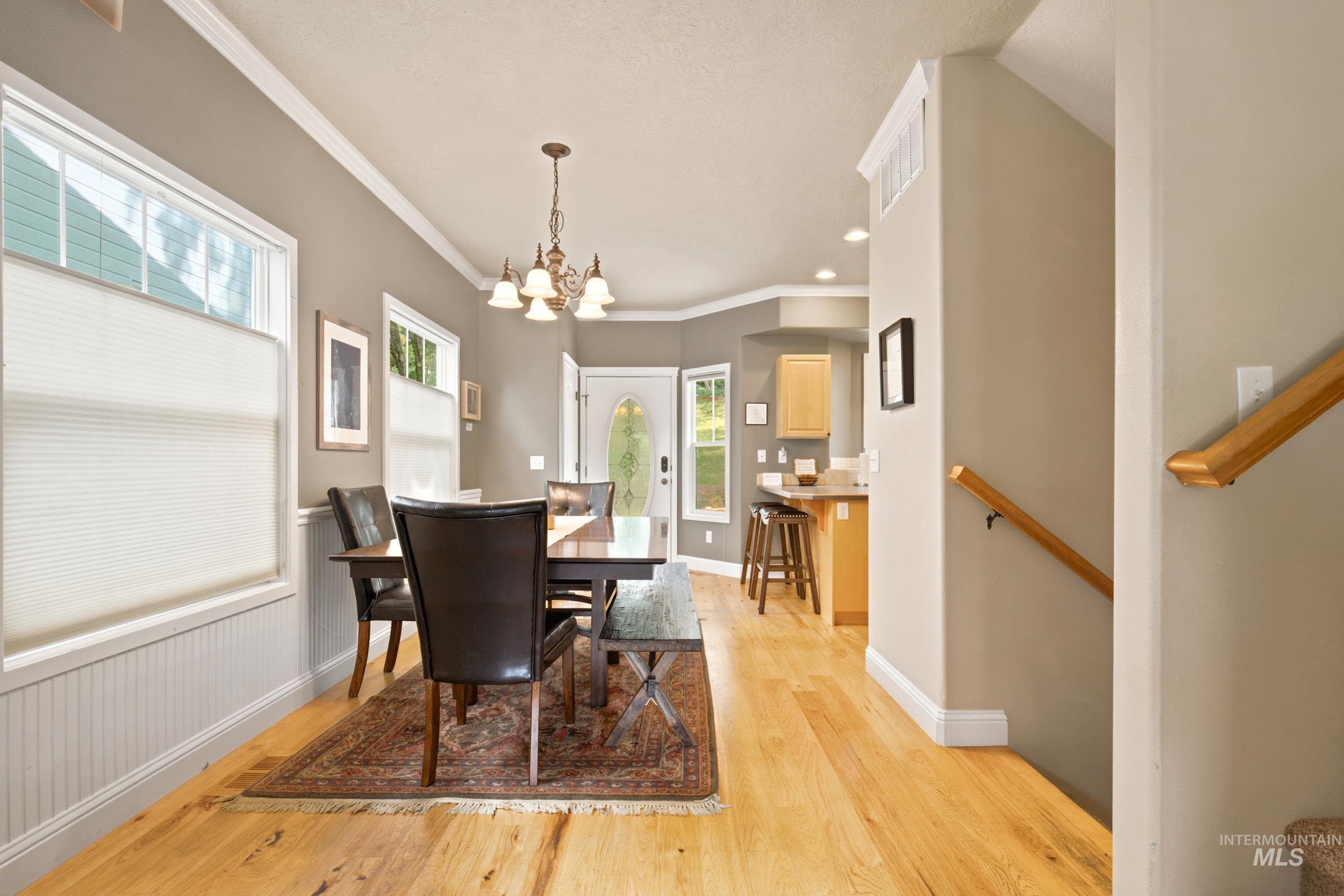 1433 E Hays St., Boise, Idaho 83712, 4 Bedrooms, 2.5 Bathrooms, Residential For Sale, Price $750,000,MLS 98997173
