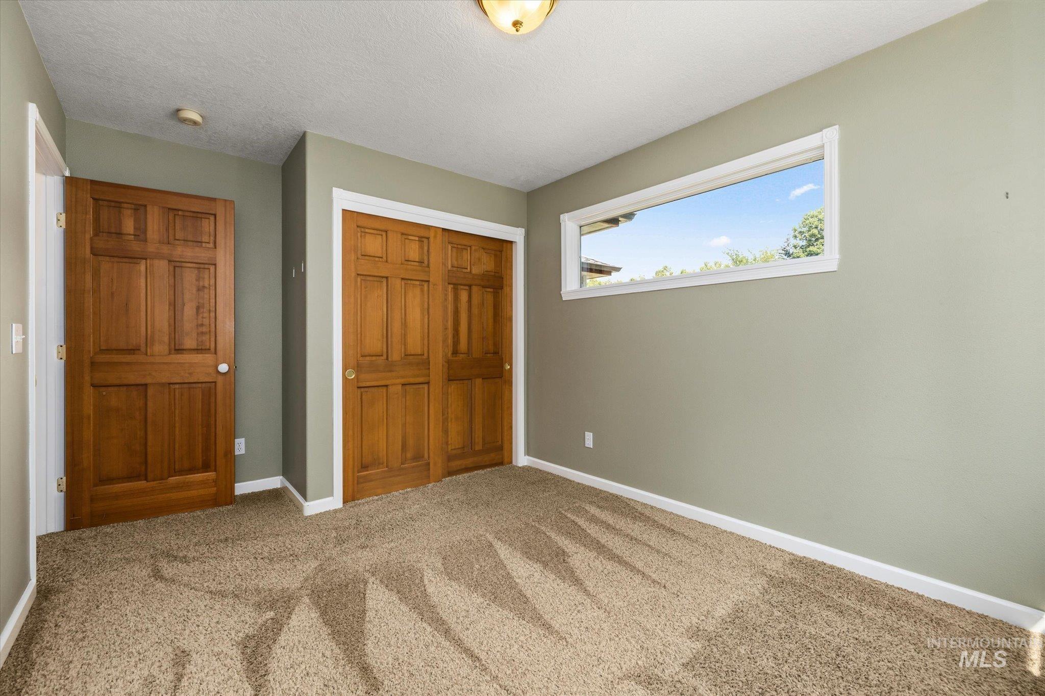 5810 W Castle Drive, Boise, Idaho 83703, 3 Bedrooms, 2 Bathrooms, Residential For Sale, Price $899,000,MLS 98997177