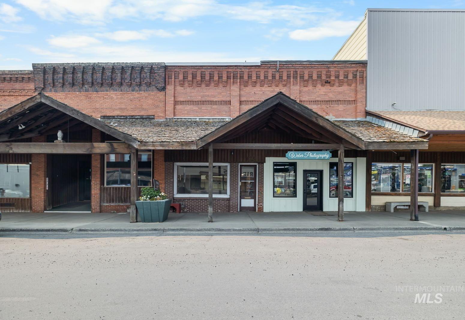 Business/Commercial For Sale
