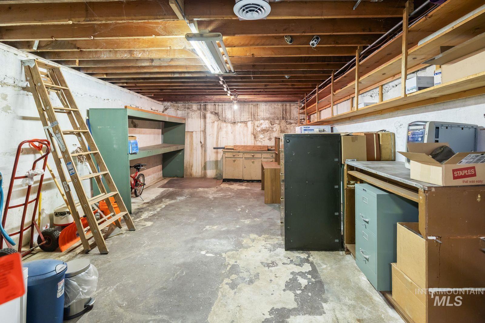 425 Main St, CottonWood, Idaho 83522, Business/Commercial For Sale, Price $114,900,MLS 98997178