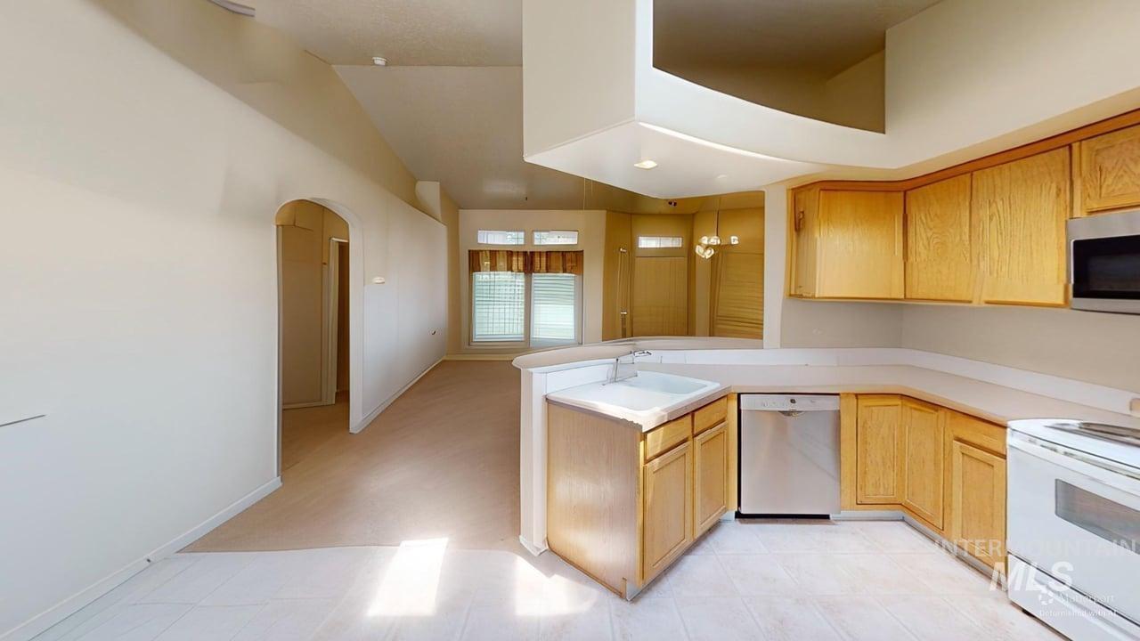 16609 Old Friendship Way, Caldwell, Idaho 83605, 4 Bedrooms, 2 Bathrooms, Residential For Sale, Price $335,000,MLS 98997180