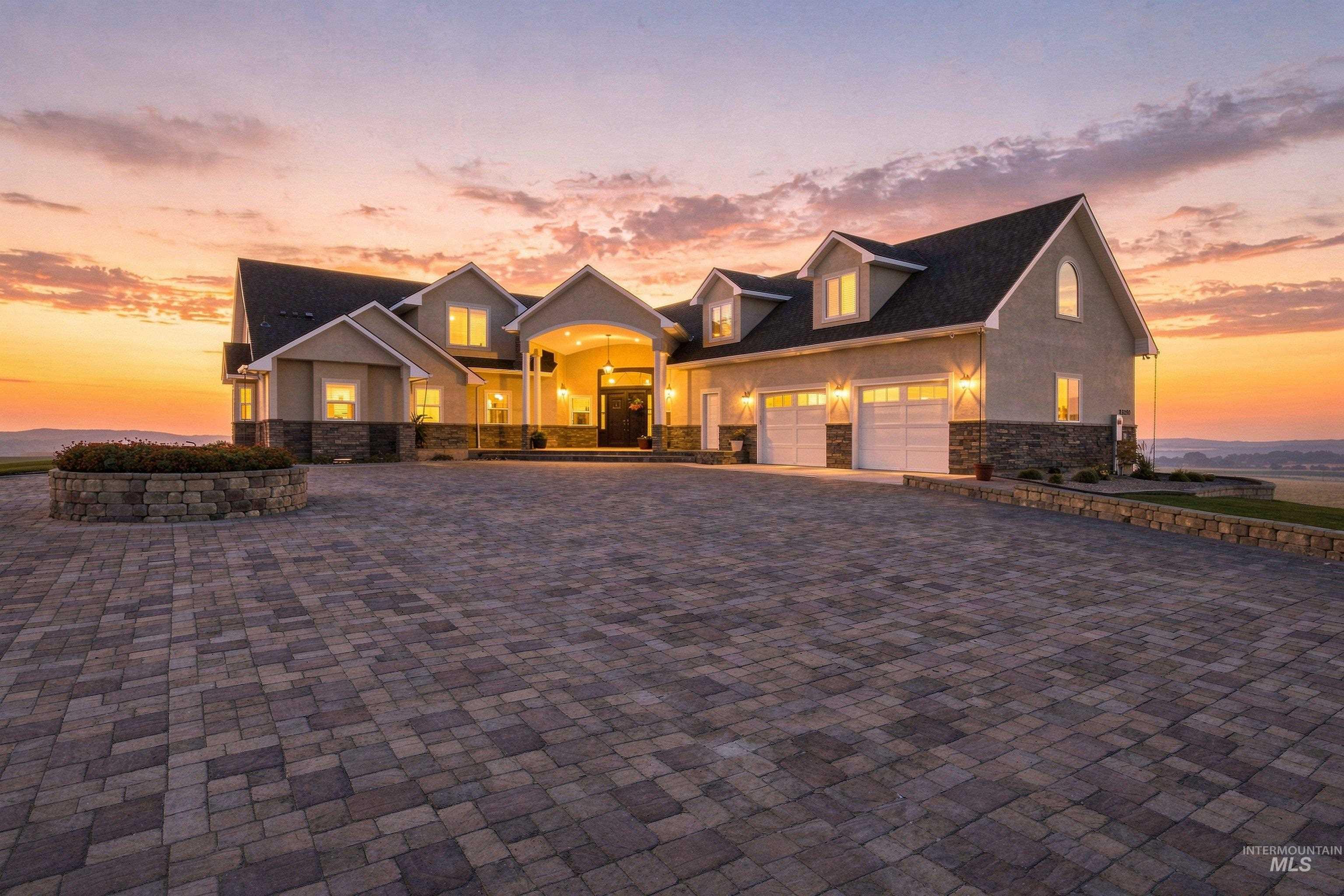 23250 Graphic Ln, Wilder, Idaho 83676, 4 Bedrooms, 3.5 Bathrooms, Residential For Sale, Price $1,525,000,MLS 98997182