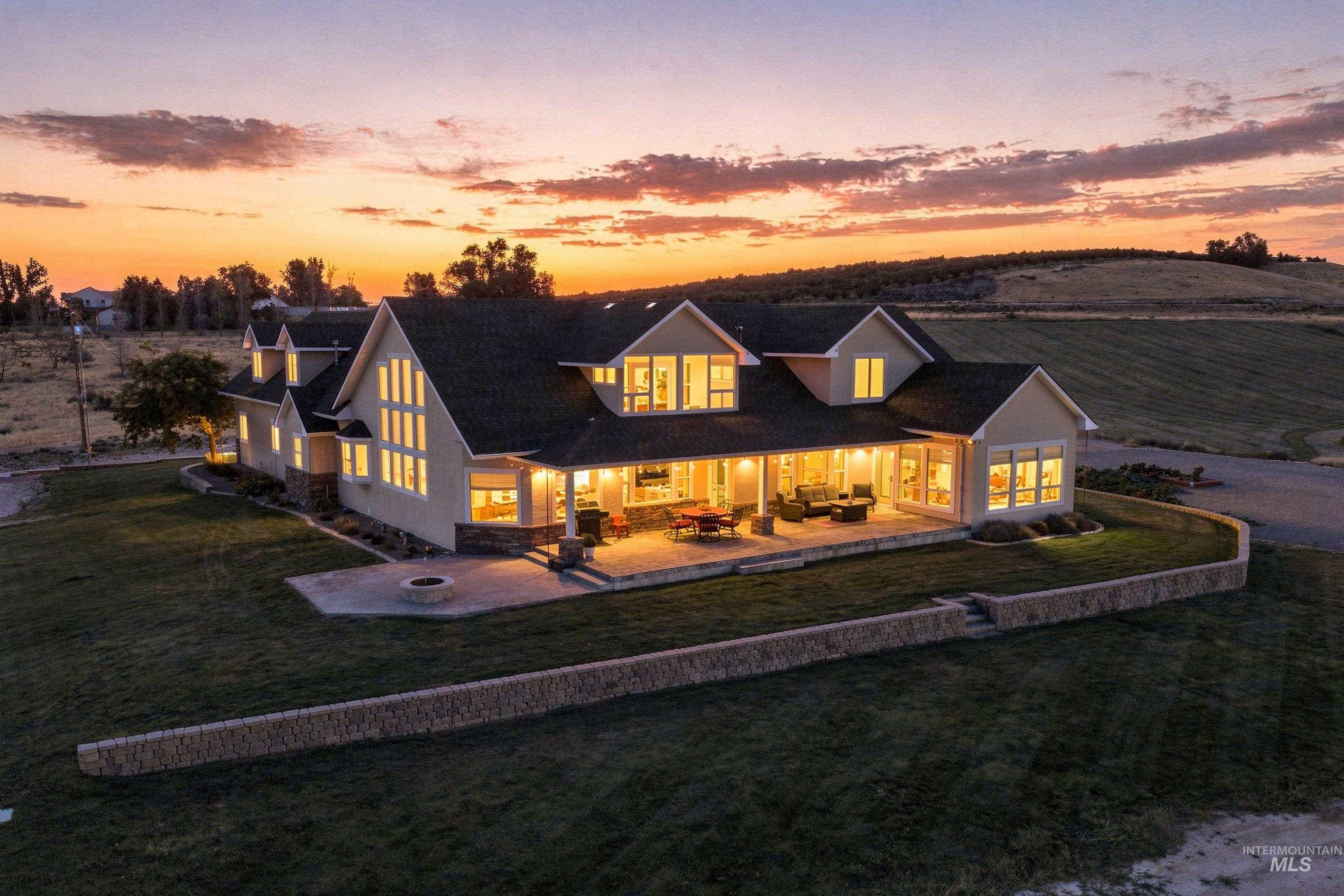 23250 Graphic Ln, Wilder, Idaho 83676, 4 Bedrooms, 3.5 Bathrooms, Residential For Sale, Price $1,525,000,MLS 98997182