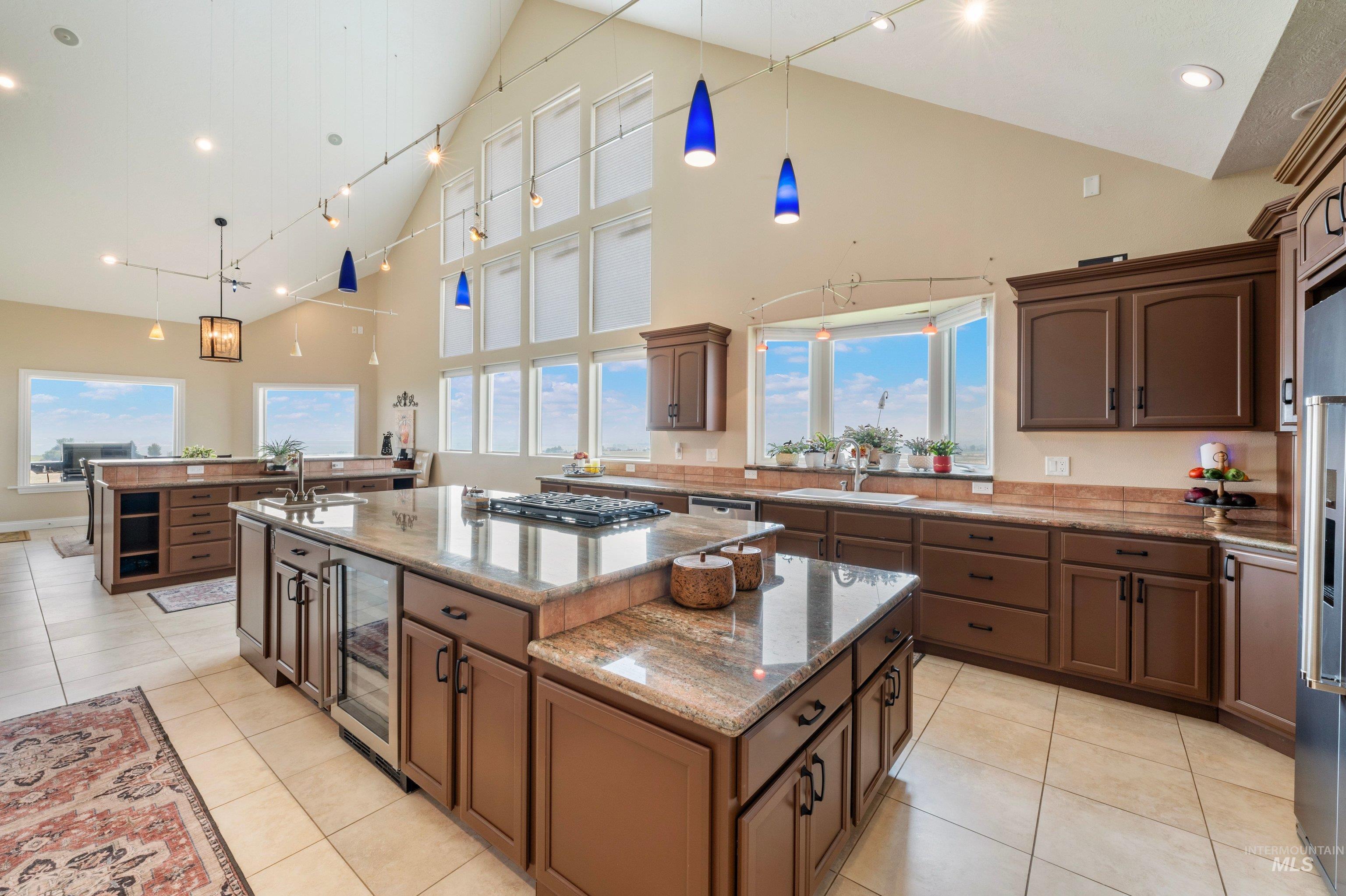 23250 Graphic Ln, Wilder, Idaho 83676, 4 Bedrooms, 3.5 Bathrooms, Residential For Sale, Price $1,525,000,MLS 98997182