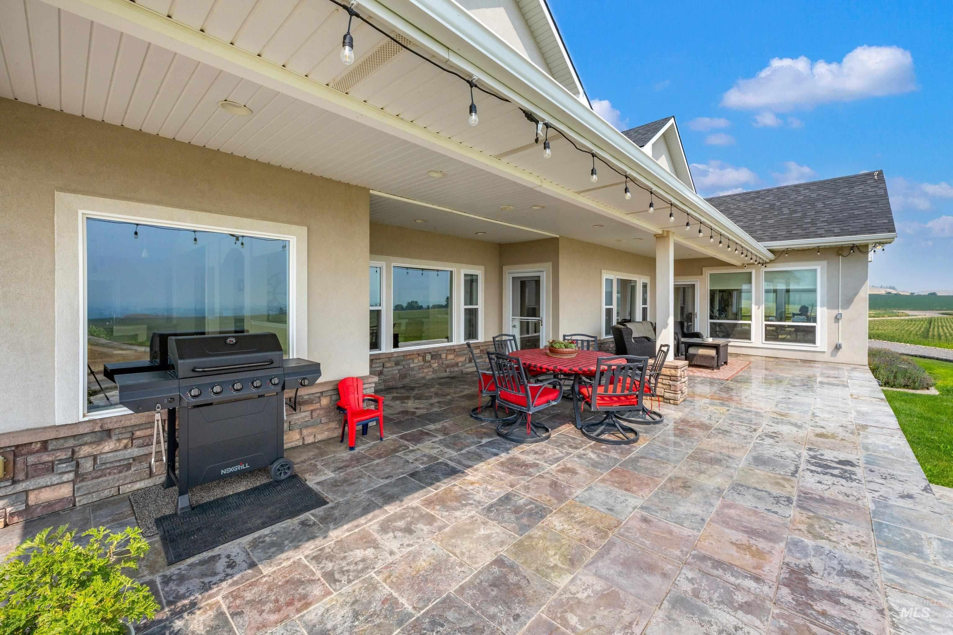 23250 Graphic Ln, Wilder, Idaho 83676, 4 Bedrooms, 3.5 Bathrooms, Residential For Sale, Price $1,525,000,MLS 98997182