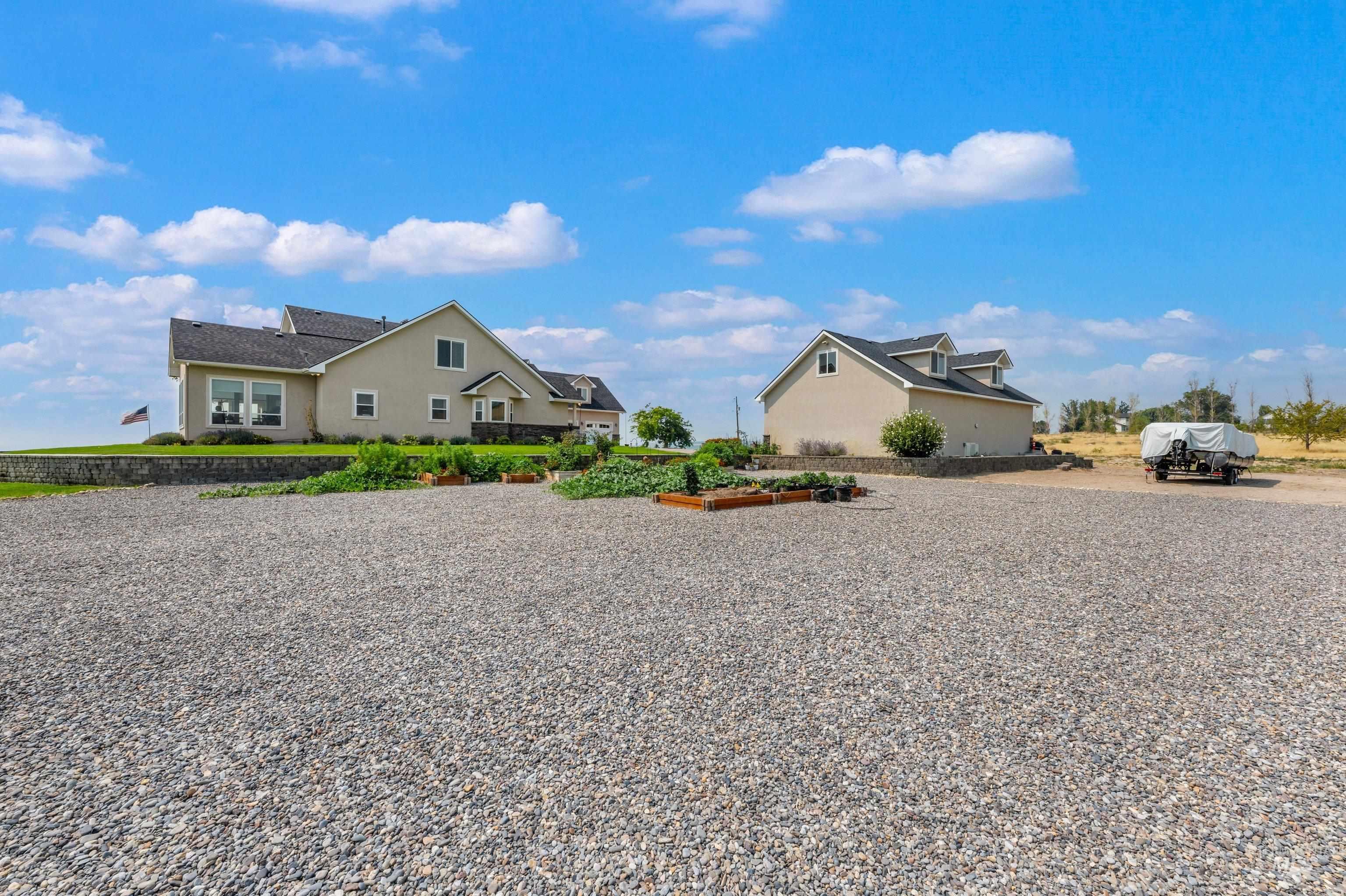 23250 Graphic Ln, Wilder, Idaho 83676, 4 Bedrooms, 3.5 Bathrooms, Residential For Sale, Price $1,525,000,MLS 98997182
