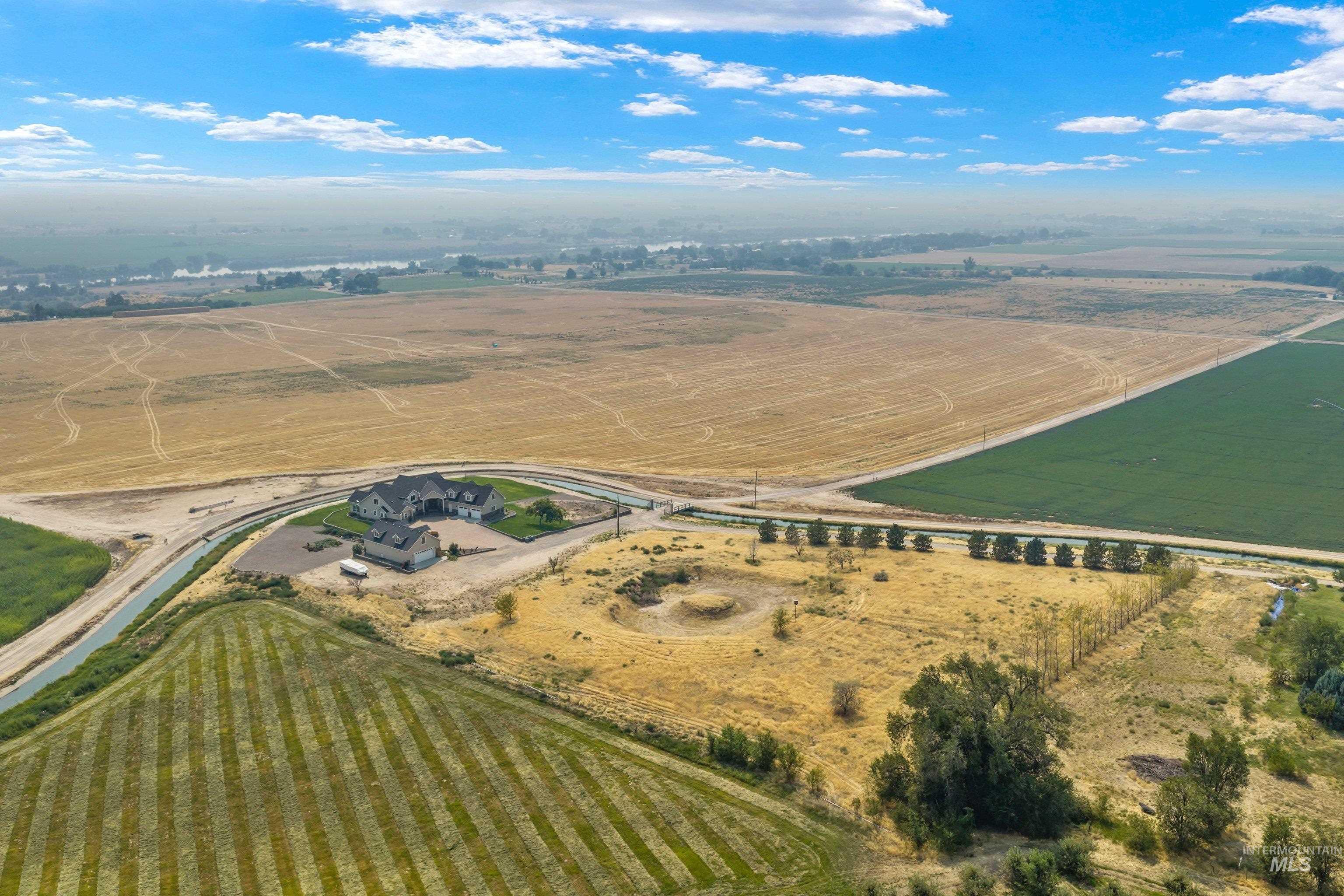 23250 Graphic Ln, Wilder, Idaho 83676, 4 Bedrooms, 3.5 Bathrooms, Residential For Sale, Price $1,525,000,MLS 98997182