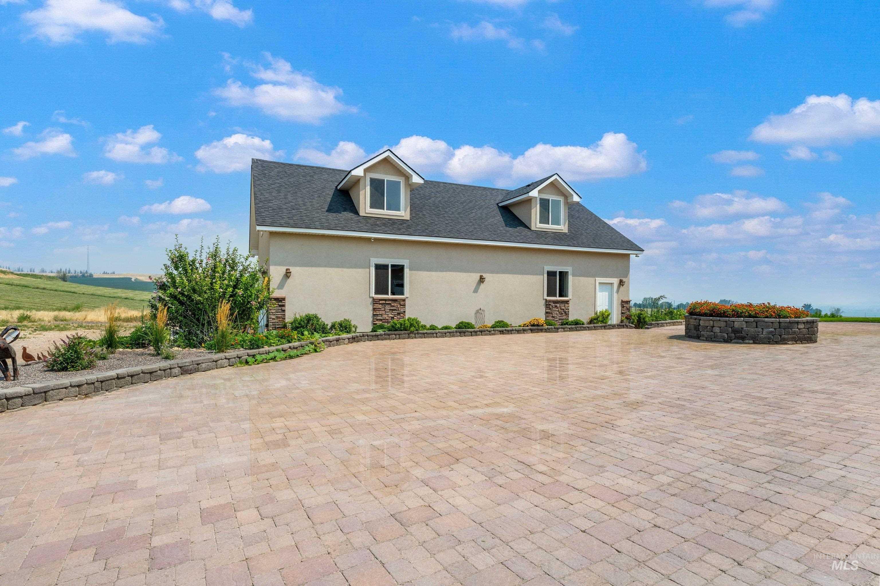 23250 Graphic Ln, Wilder, Idaho 83676, 4 Bedrooms, 3.5 Bathrooms, Residential For Sale, Price $1,525,000,MLS 98997182