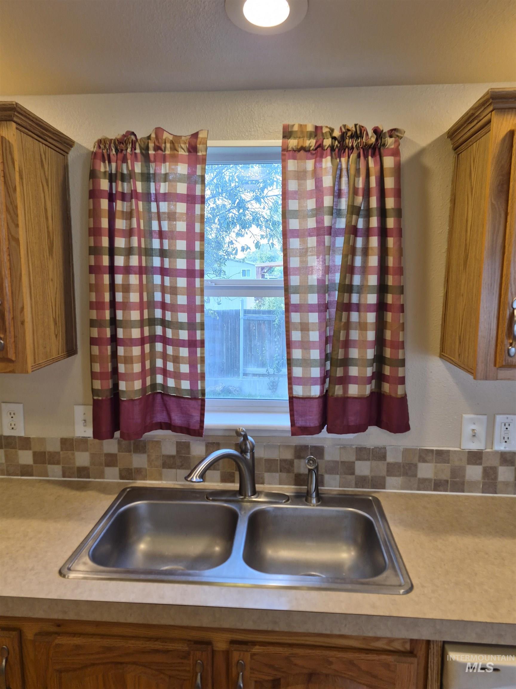 1470 Windmere Dr, Mountain Home, Idaho 83647, 4 Bedrooms, 2 Bathrooms, Residential For Sale, Price $364,000,MLS 98997183