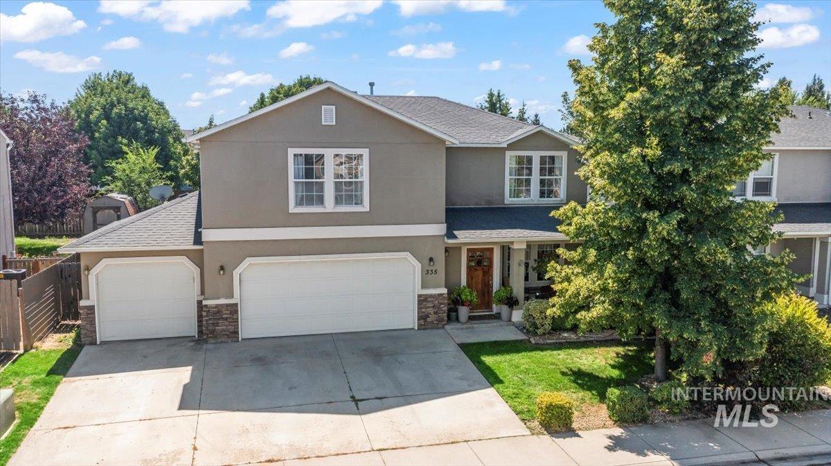 335 E Willowcreek Dr, Middleton, Idaho 83644, 3 Bedrooms, 2.5 Bathrooms, Residential For Sale, Price $419,990,MLS 98997185