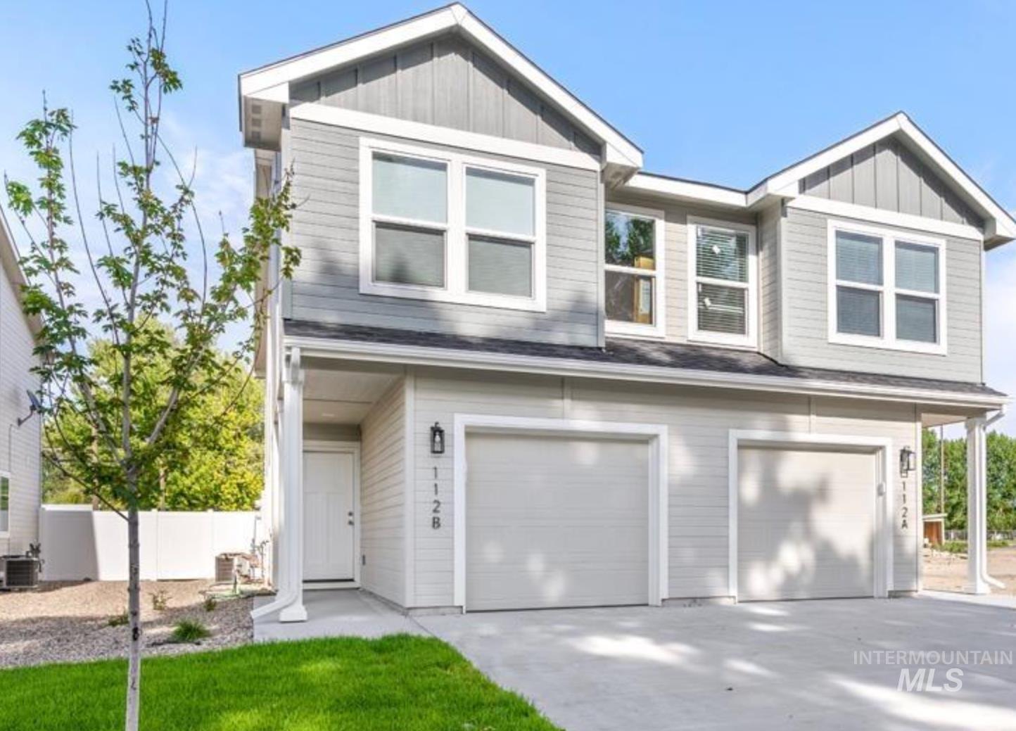 116 A&B Holly Ave, New Plymouth, Idaho 83655, 3 Bedrooms, 2.5 Bathrooms, Residential Income For Sale, Price $599,000,MLS 98997187