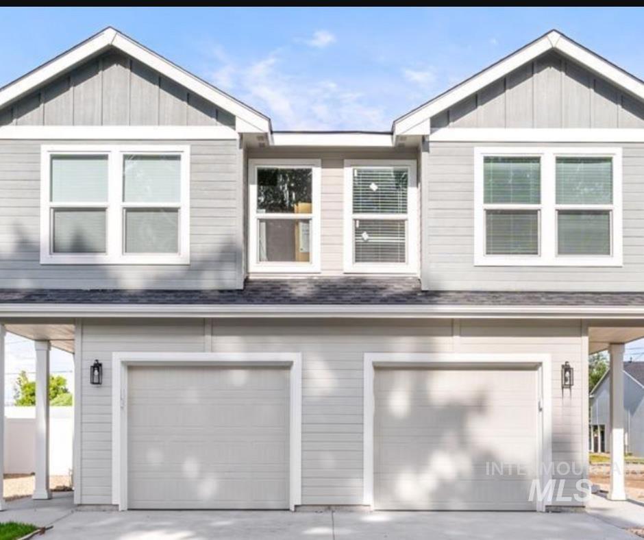 116 A&B Holly Ave, New Plymouth, Idaho 83655, 3 Bedrooms, 2.5 Bathrooms, Residential Income For Sale, Price $599,000,MLS 98997187