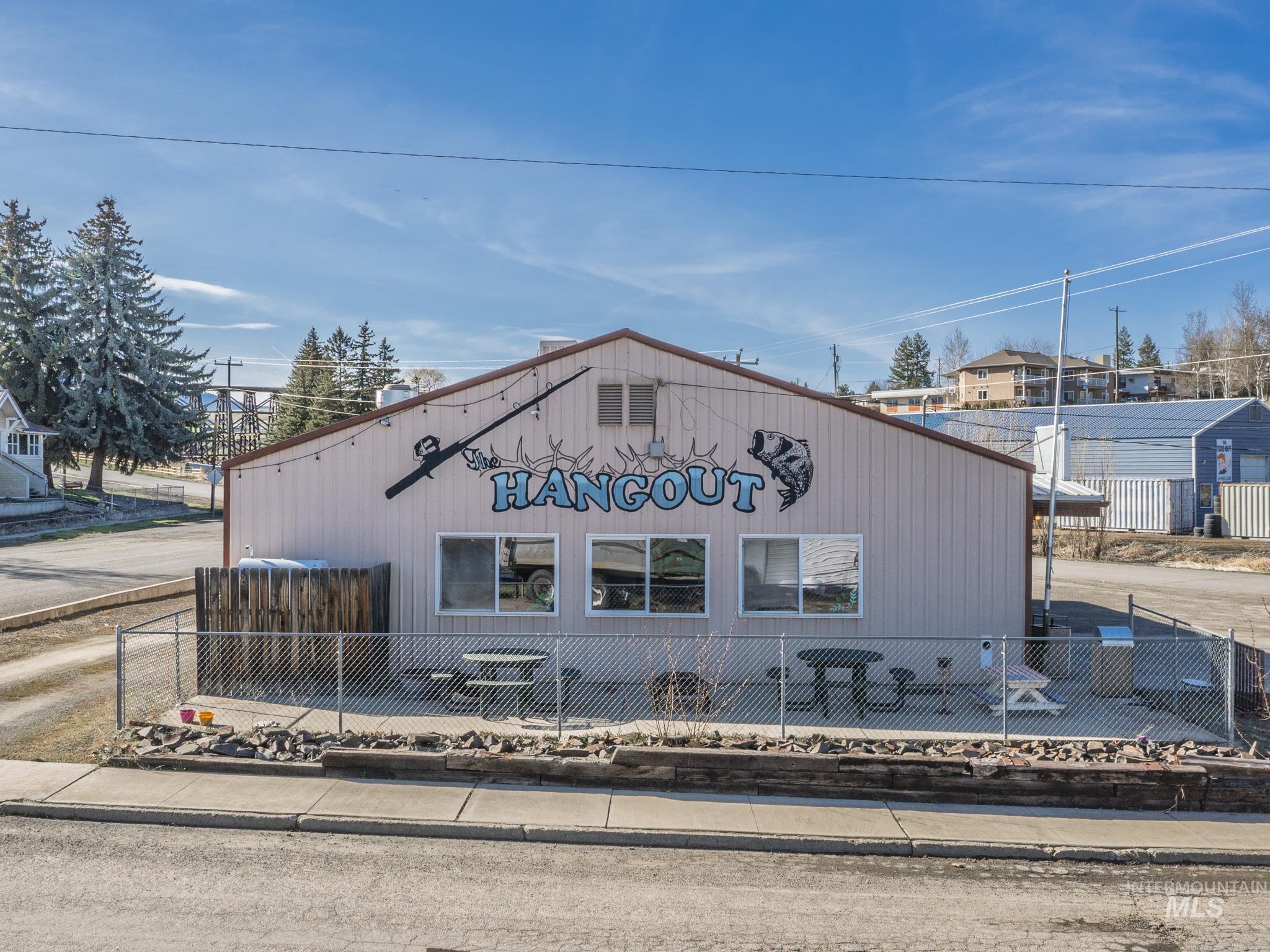 603 N Front Street - The Hangout, CottonWood, Idaho 83522, Business/Commercial For Sale, Price $199,000, 98997193