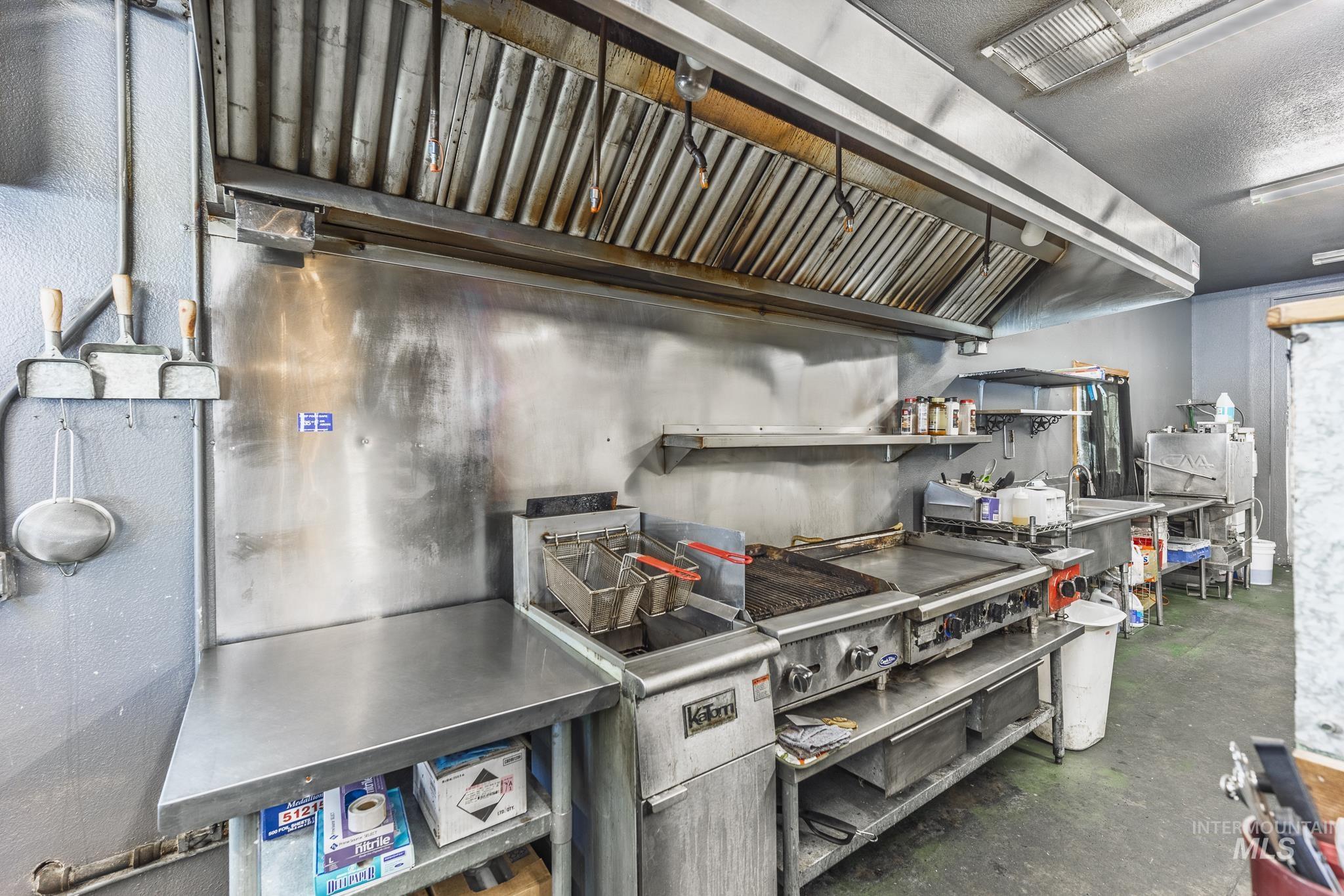 603 N Front Street - The Hangout, CottonWood, Idaho 83522, Business/Commercial For Sale, Price $199,000, 98997193