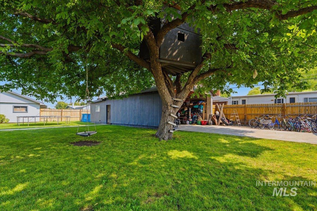 715 King Ave, Nyssa, Oregon 83605, 3 Bedrooms, 2 Bathrooms, Residential For Sale, Price $269,000,MLS 98997194