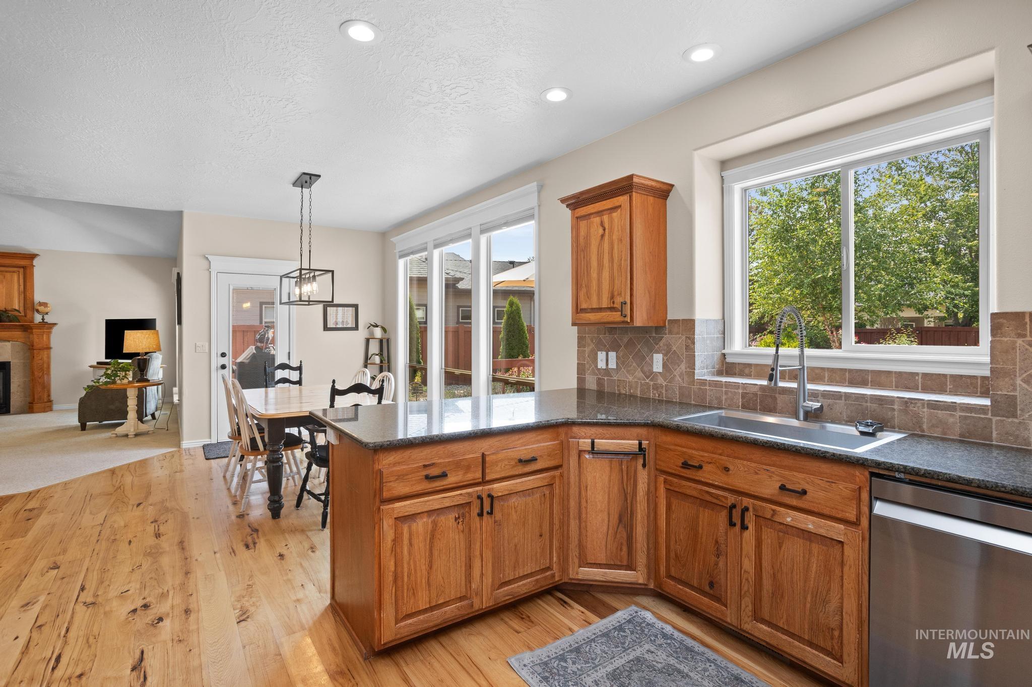 4191 N Heritage Woods Way, Meridian, Idaho 83646, 4 Bedrooms, 3 Bathrooms, Residential For Sale, Price $749,990, 98997197