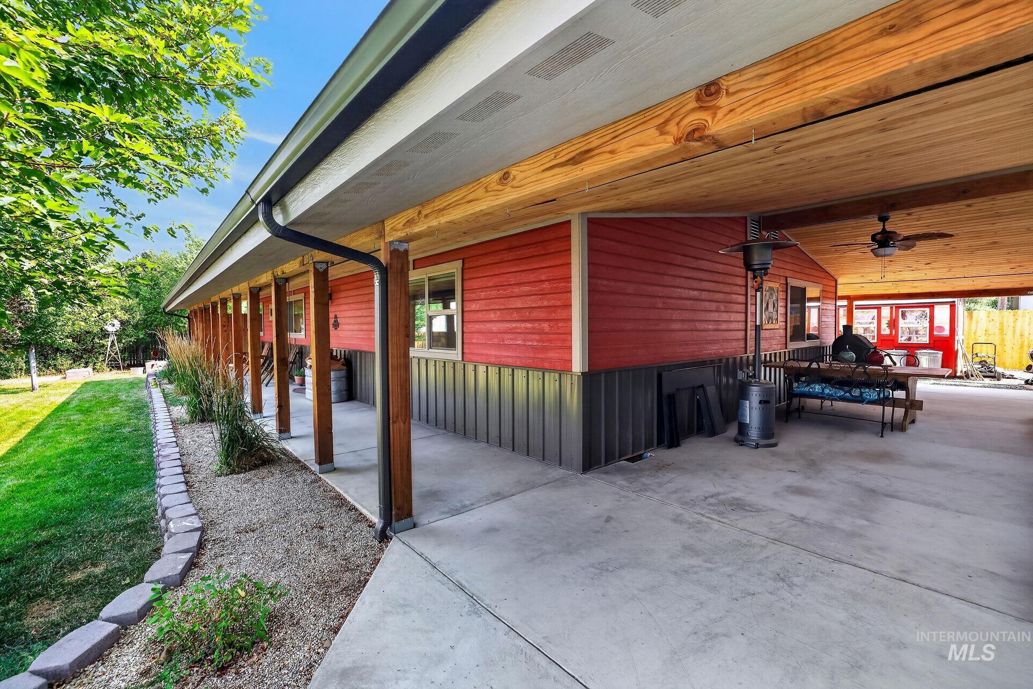 205 1/2 N Galena, Council, Idaho 83612, 4 Bedrooms, 3 Bathrooms, Residential For Sale, Price $525,000,MLS 98997198