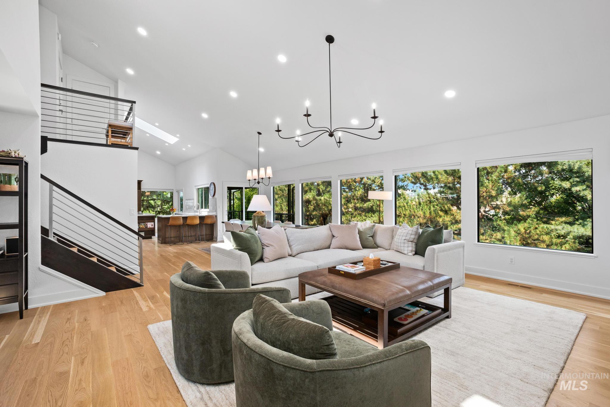 490 E Balmoral Rd, Boise, Idaho 83702, 5 Bedrooms, 3 Bathrooms, Residential For Sale, Price $1,400,000, 98997200
