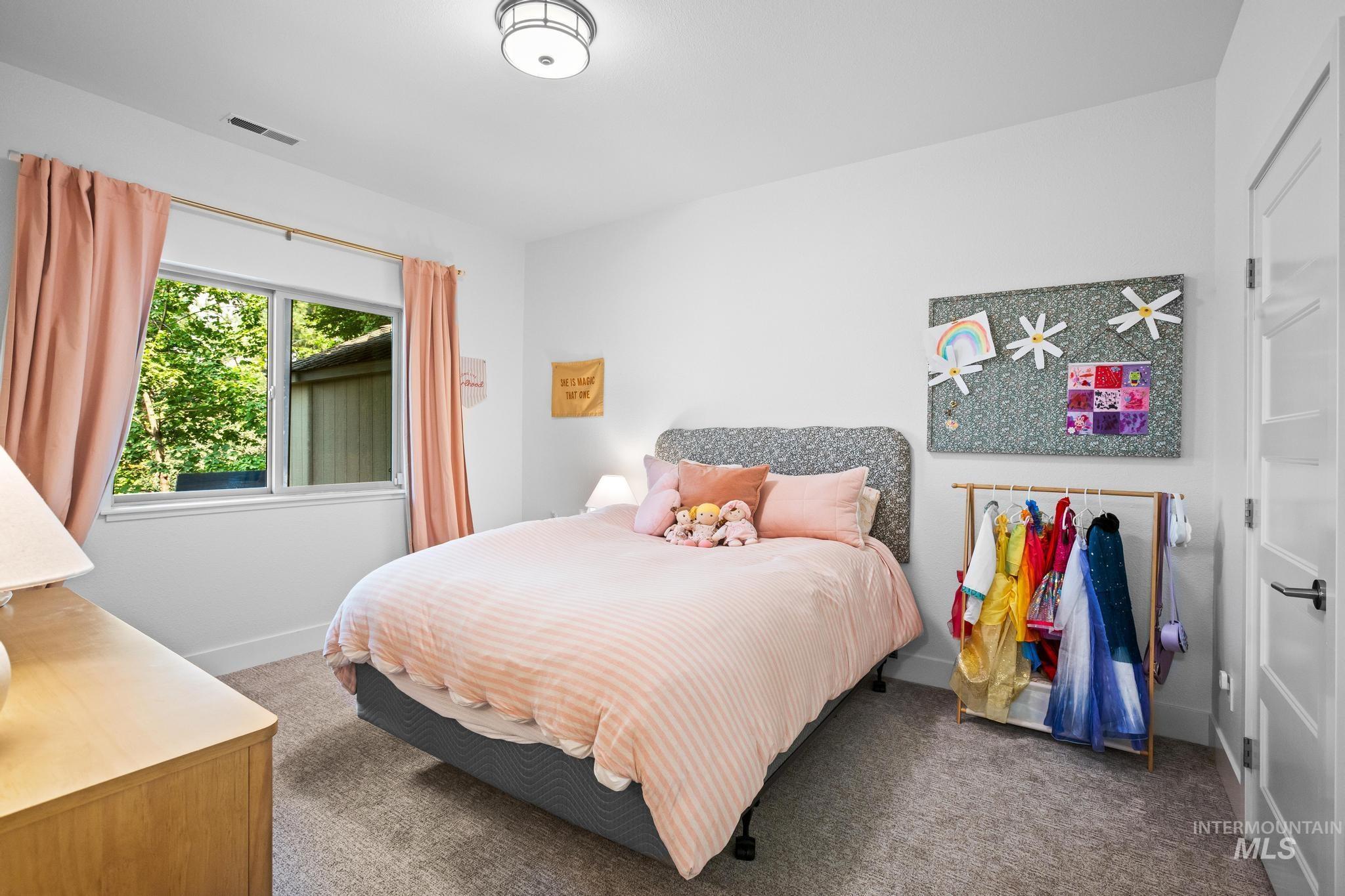 490 E Balmoral Rd, Boise, Idaho 83702, 5 Bedrooms, 3 Bathrooms, Residential For Sale, Price $1,400,000, 98997200