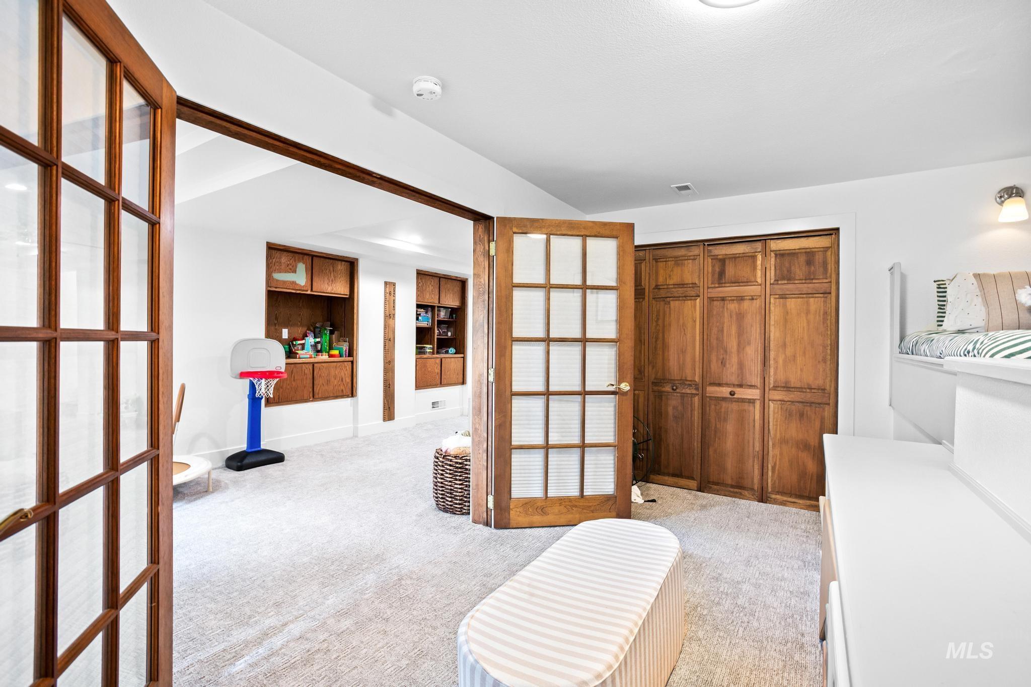 490 E Balmoral Rd, Boise, Idaho 83702, 5 Bedrooms, 3 Bathrooms, Residential For Sale, Price $1,400,000, 98997200