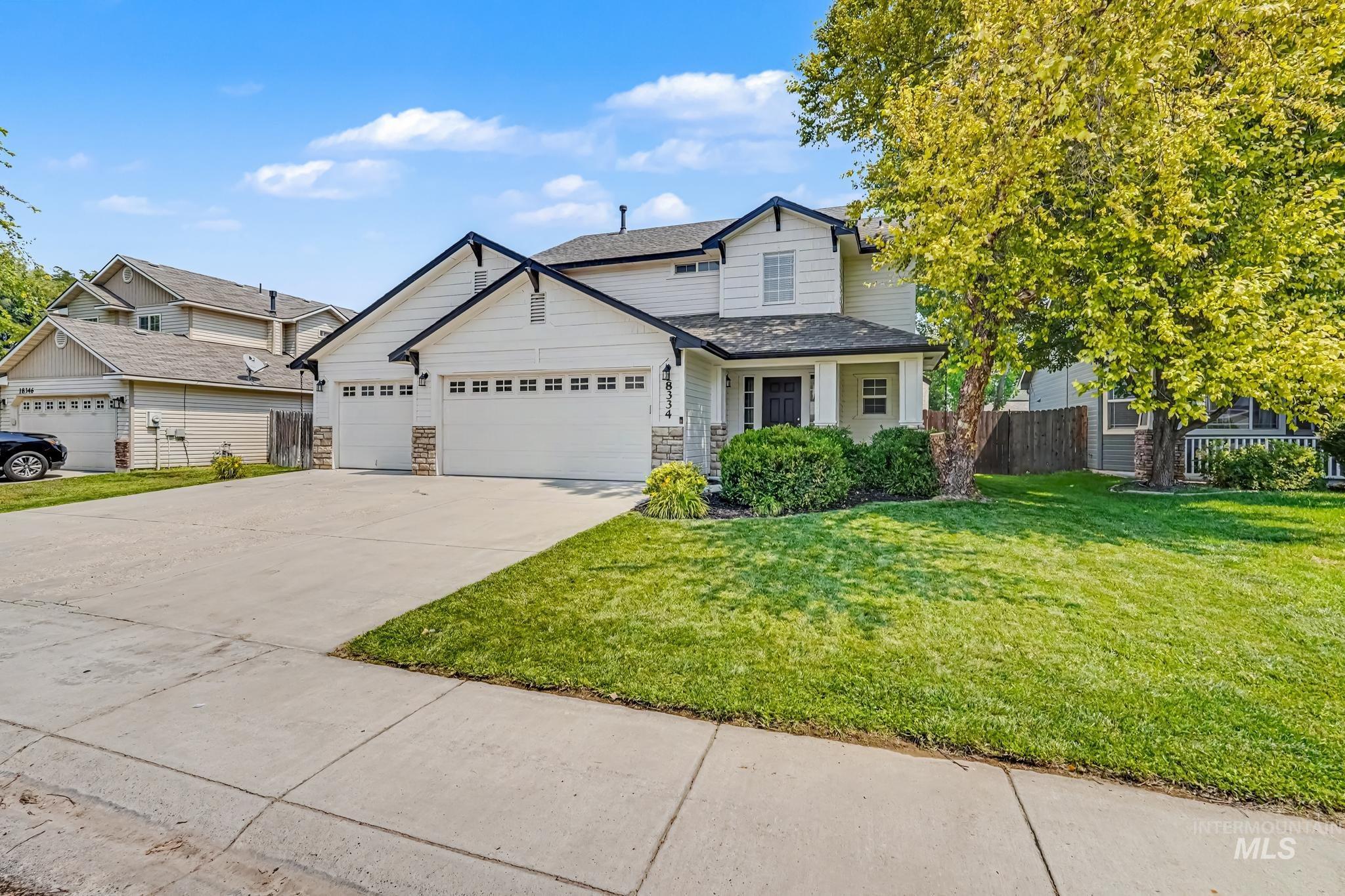 18334 Admiral Way, Nampa, Idaho 83687, 3 Bedrooms, 2.5 Bathrooms, Residential For Sale, Price $399,000,MLS 98997201