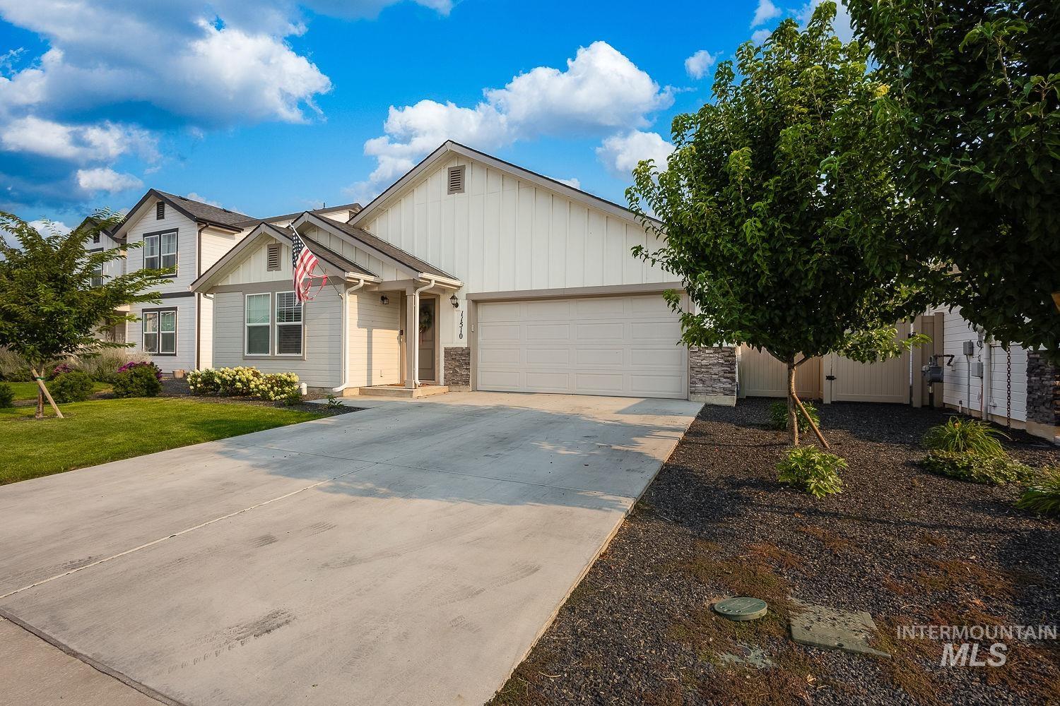 11510 W Trooper St., Nampa, Idaho 83651, 3 Bedrooms, 2 Bathrooms, Residential For Sale, Price $419,900,MLS 98997203