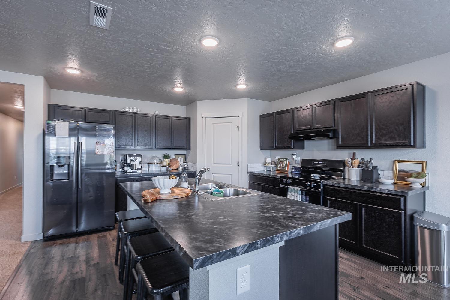 11510 W Trooper St., Nampa, Idaho 83651, 3 Bedrooms, 2 Bathrooms, Residential For Sale, Price $419,900,MLS 98997203
