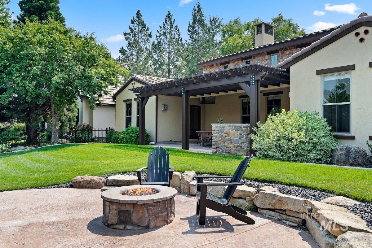 966 W Watersford, Eagle, Idaho 83616, 4 Bedrooms, 3.5 Bathrooms, Residential For Sale, Price $1,764,000, 98997204