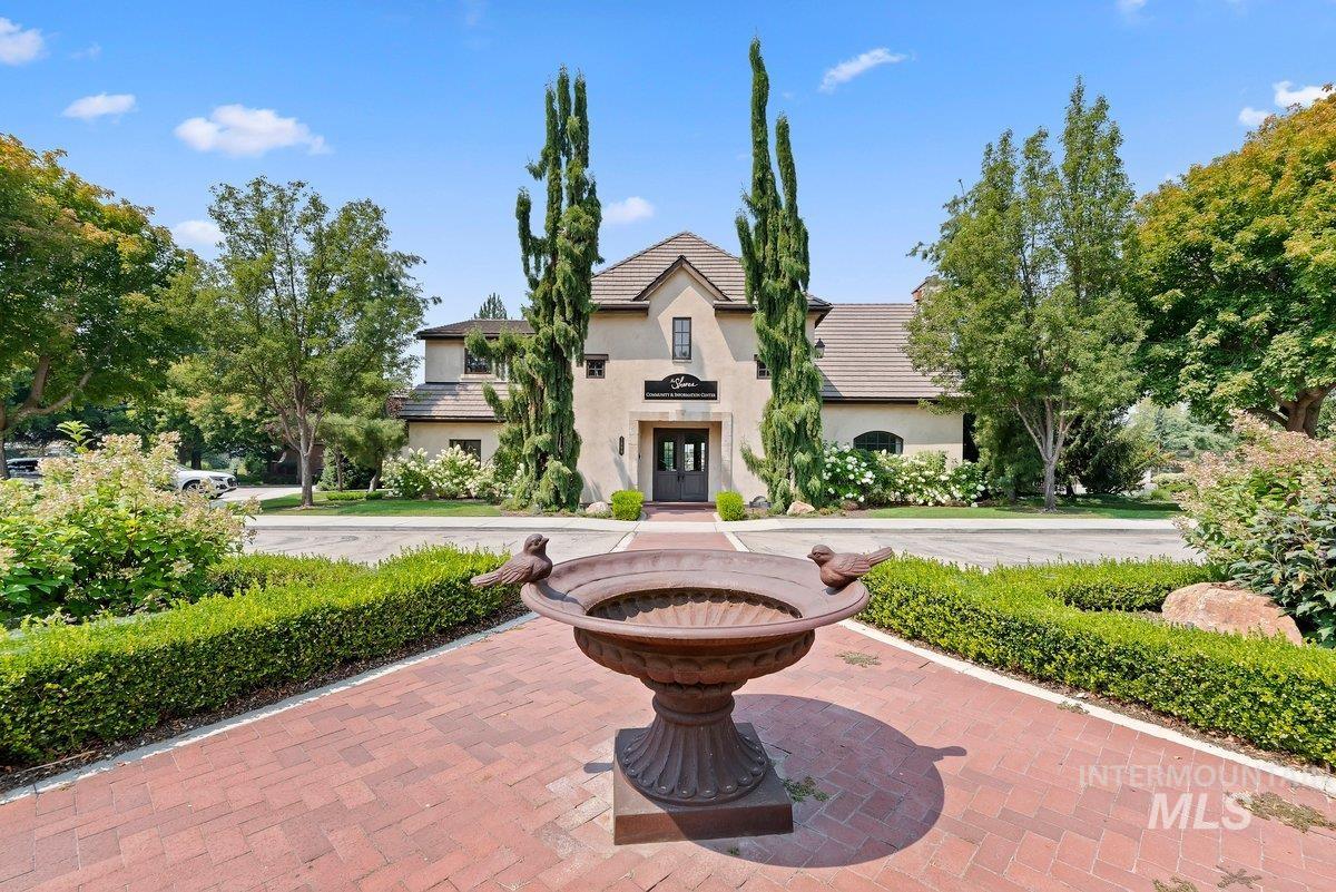 966 W Watersford, Eagle, Idaho 83616, 4 Bedrooms, 3.5 Bathrooms, Residential For Sale, Price $1,764,000, 98997204