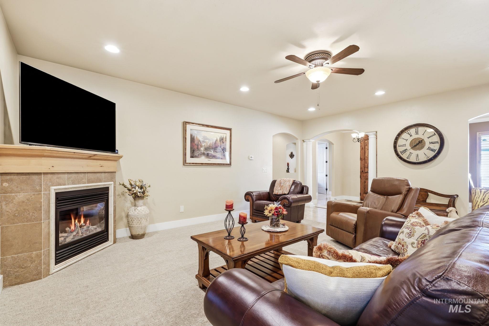 275 W Fortini St, Meridian, Idaho 83642, 4 Bedrooms, 2 Bathrooms, Residential For Sale, Price $699,900, 98997208