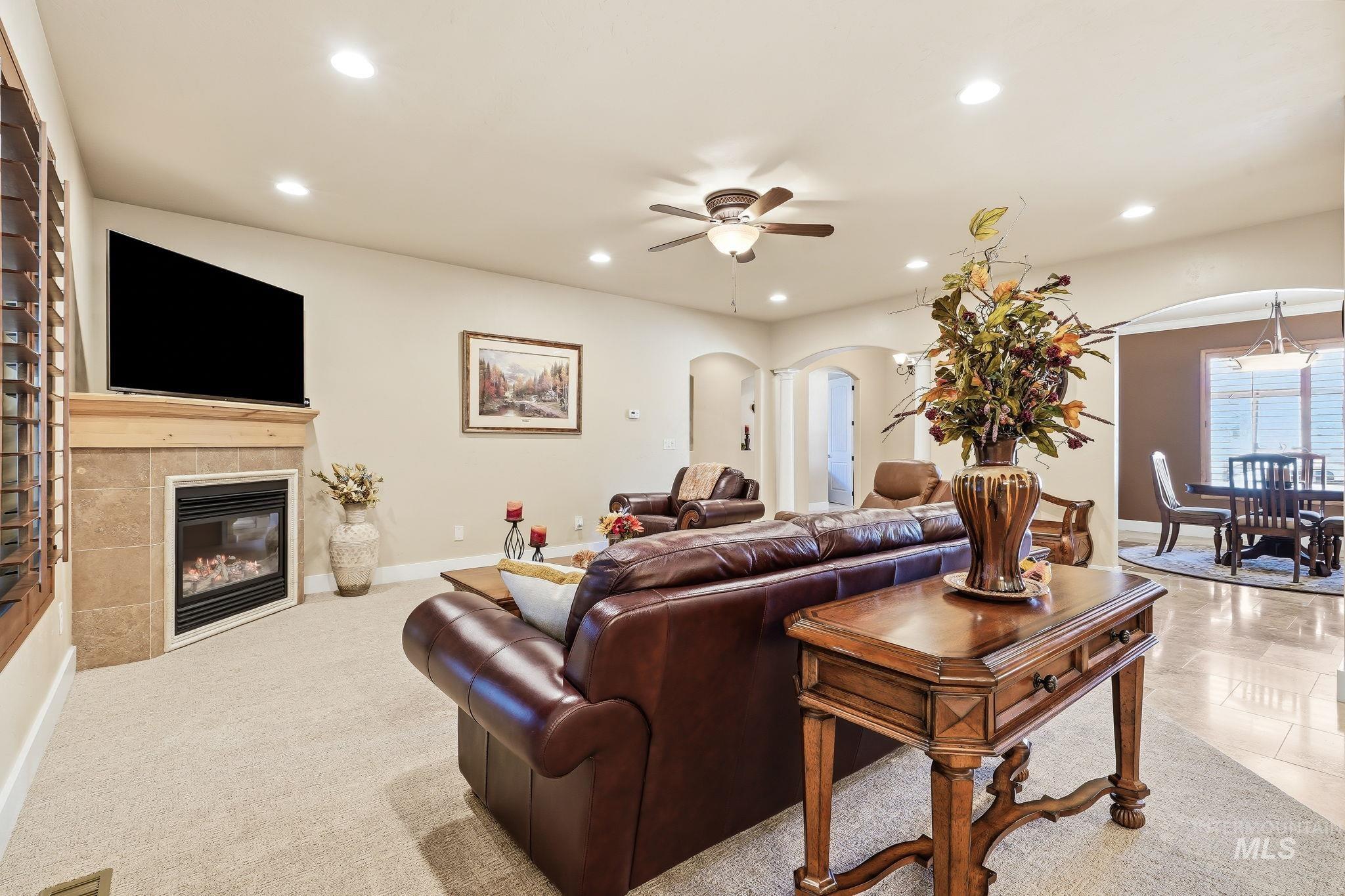 275 W Fortini St, Meridian, Idaho 83642, 4 Bedrooms, 2 Bathrooms, Residential For Sale, Price $699,900, 98997208