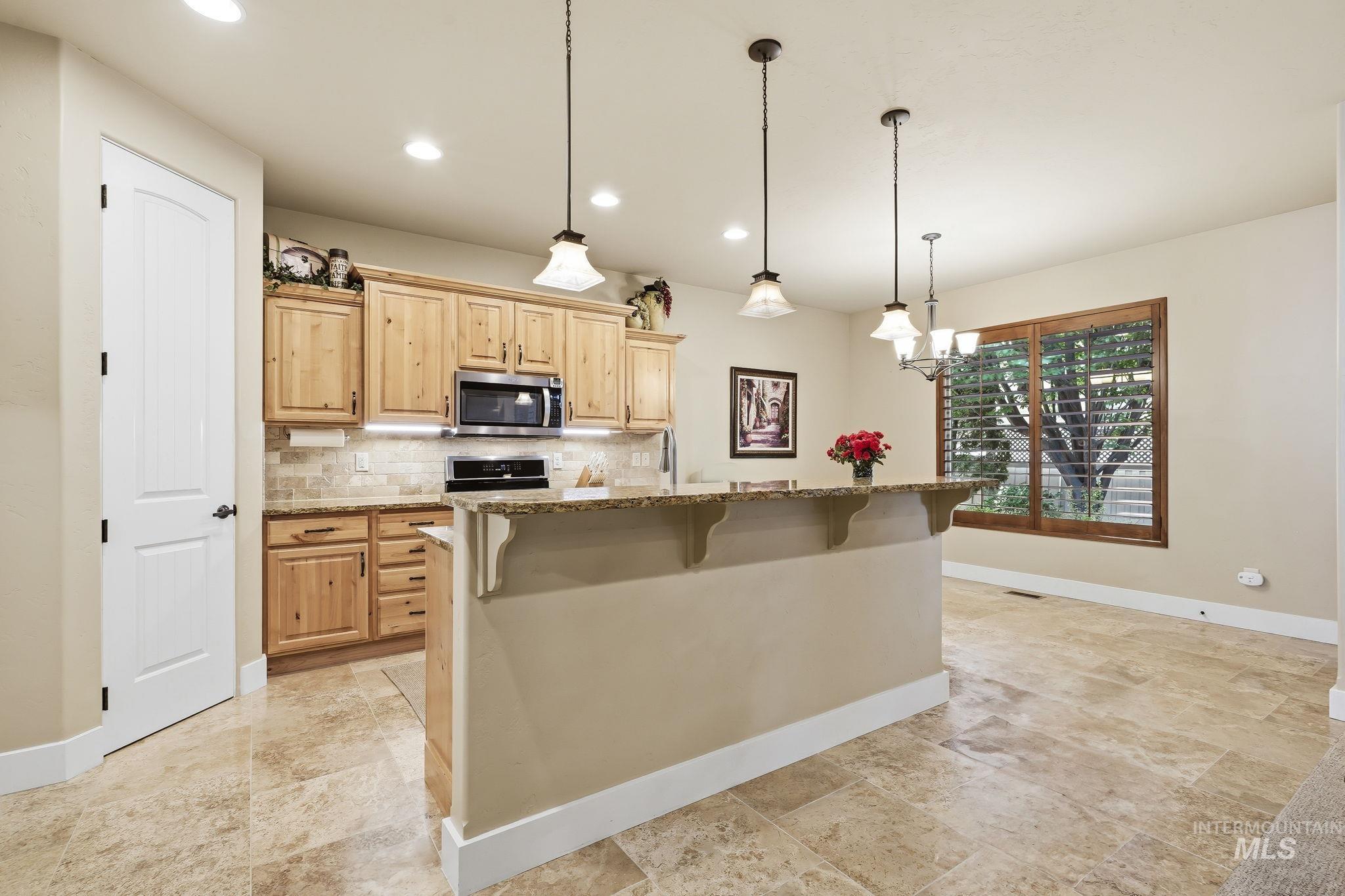 275 W Fortini St, Meridian, Idaho 83642, 4 Bedrooms, 2 Bathrooms, Residential For Sale, Price $699,900, 98997208