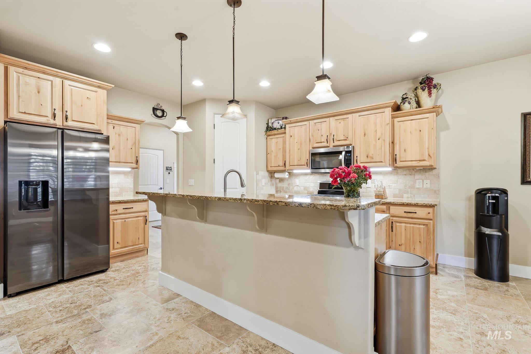 275 W Fortini St, Meridian, Idaho 83642, 4 Bedrooms, 2 Bathrooms, Residential For Sale, Price $699,900, 98997208