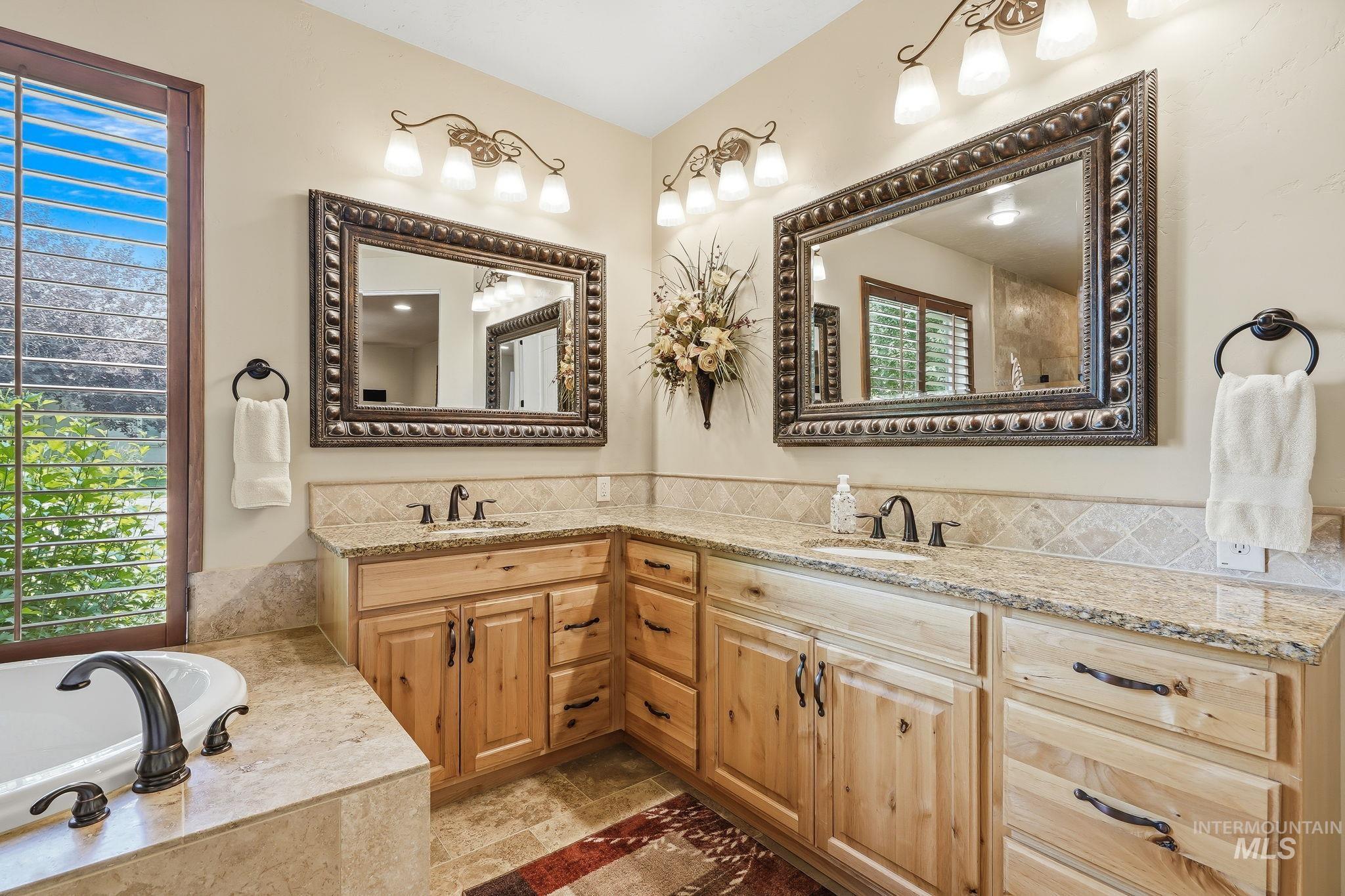 275 W Fortini St, Meridian, Idaho 83642, 4 Bedrooms, 2 Bathrooms, Residential For Sale, Price $699,900, 98997208