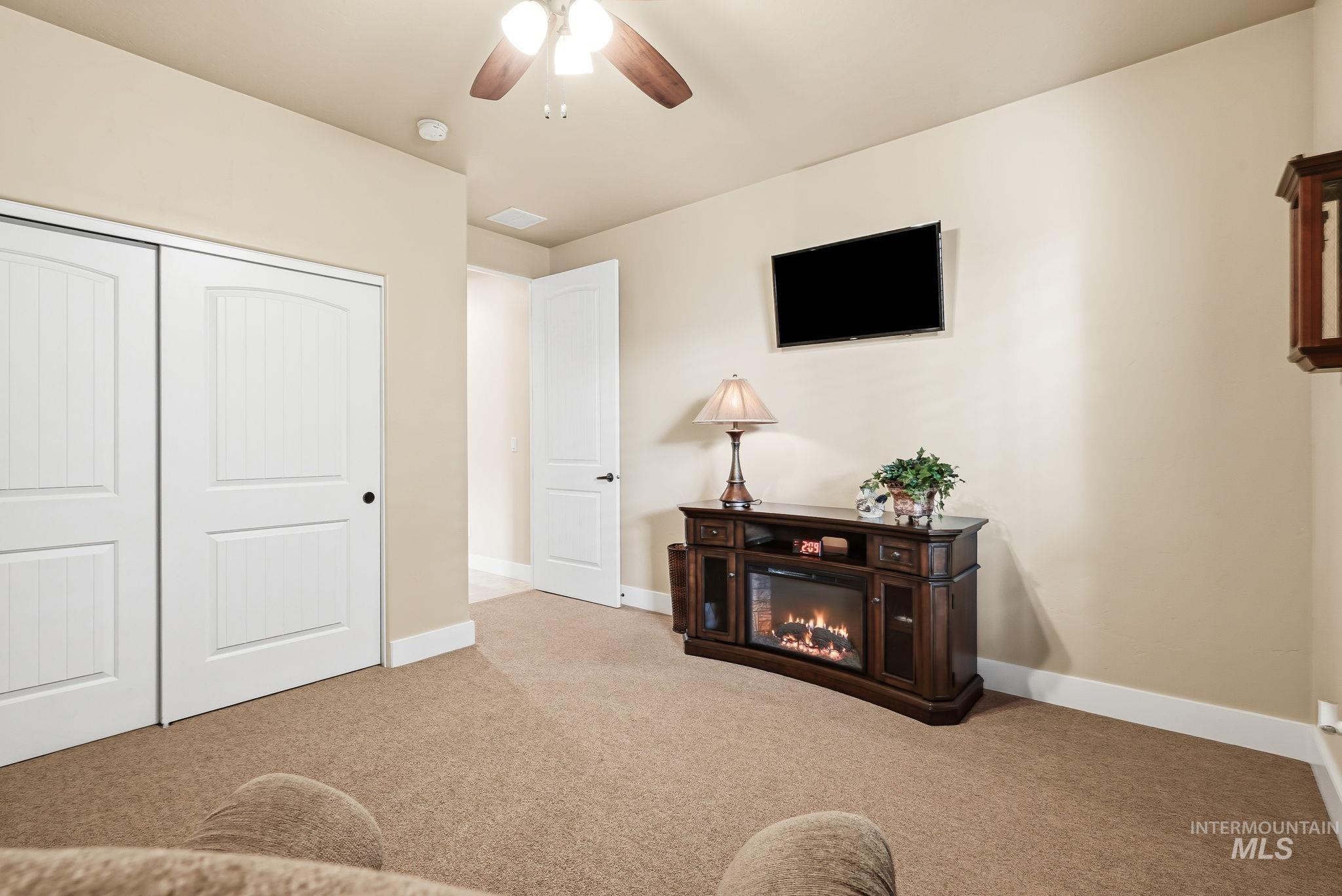 275 W Fortini St, Meridian, Idaho 83642, 4 Bedrooms, 2 Bathrooms, Residential For Sale, Price $699,900, 98997208