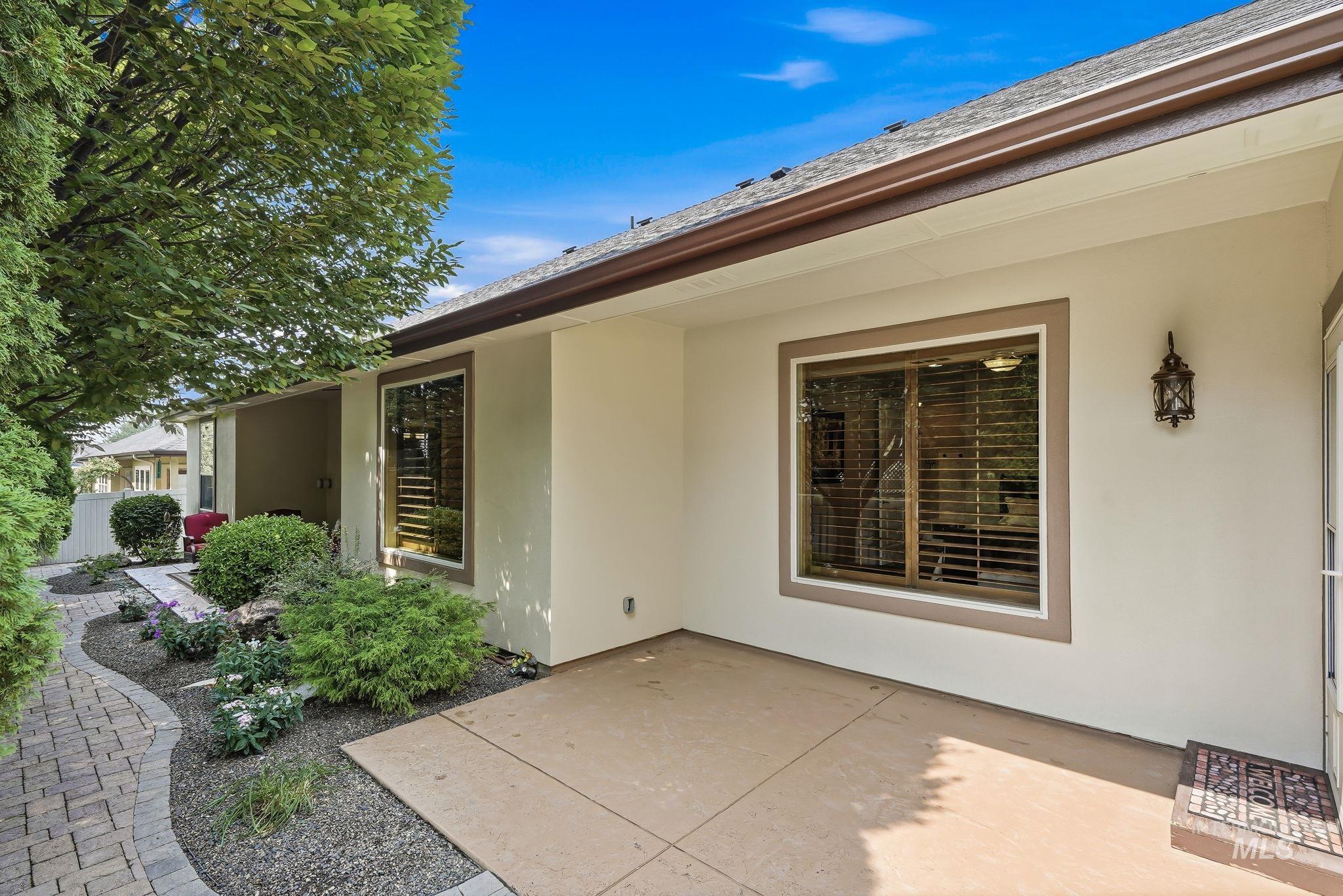 275 W Fortini St, Meridian, Idaho 83642, 4 Bedrooms, 2 Bathrooms, Residential For Sale, Price $699,900, 98997208