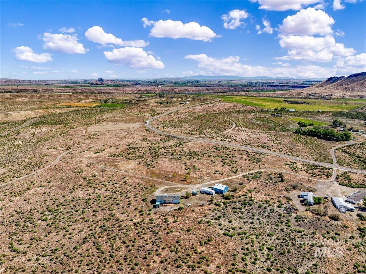 18663 Highway 78, Melba, Idaho 83641, 3 Bedrooms, 2 Bathrooms, Residential For Sale, Price $449,900,MLS 98997210